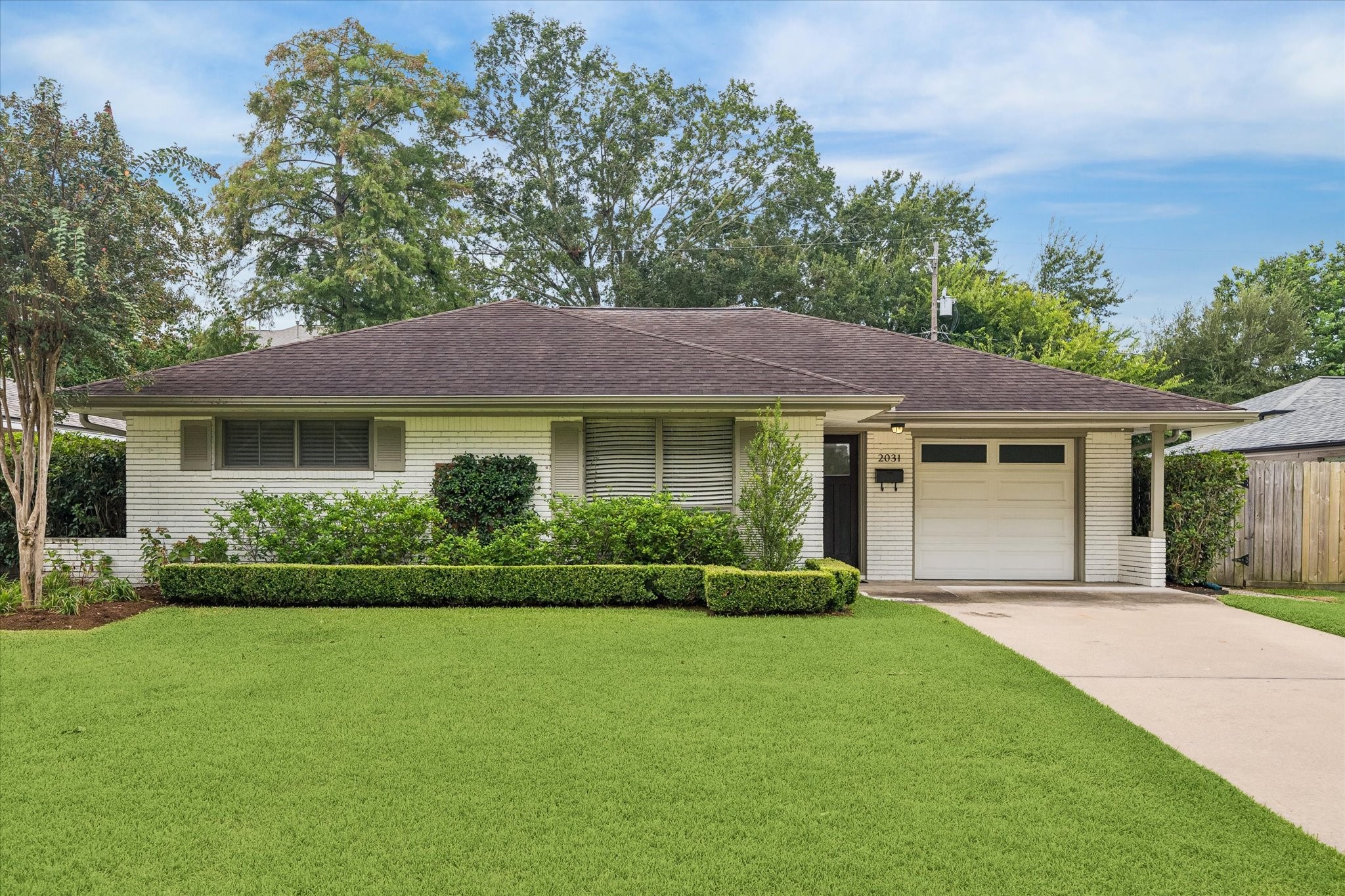 2031 Chantilly Lane