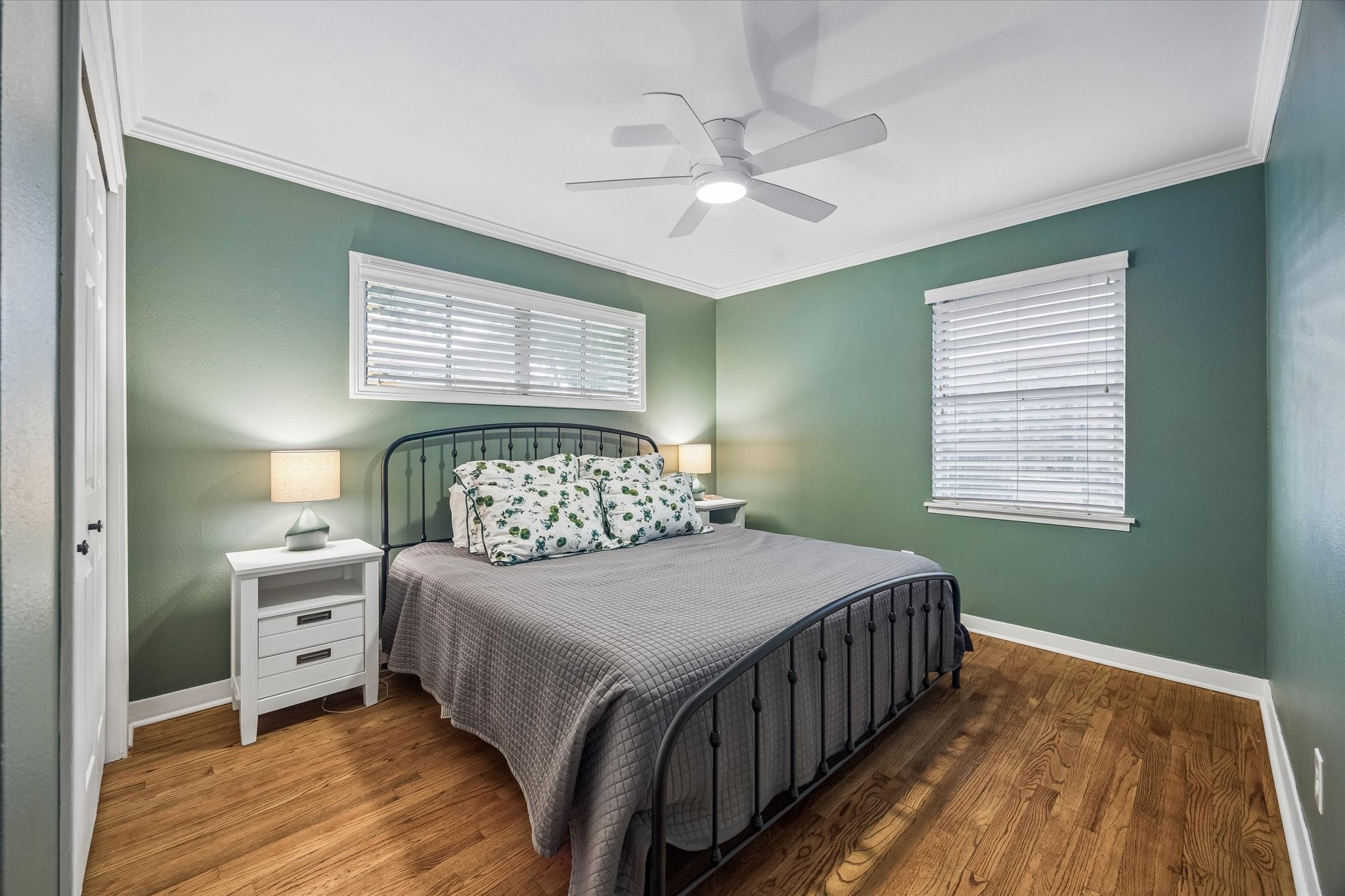 2031 Chantilly Lane photo 18