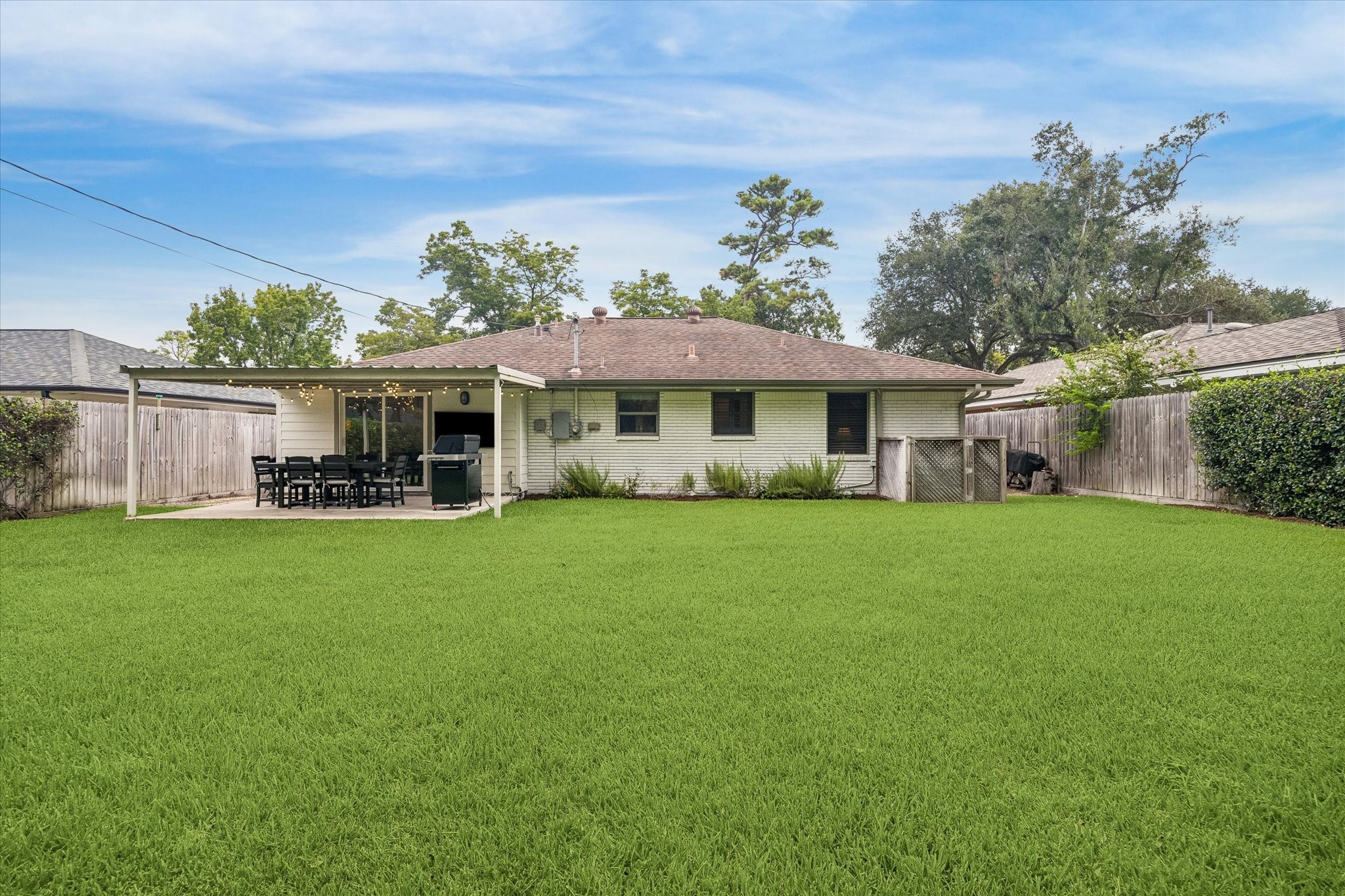 2031 Chantilly Lane photo 24