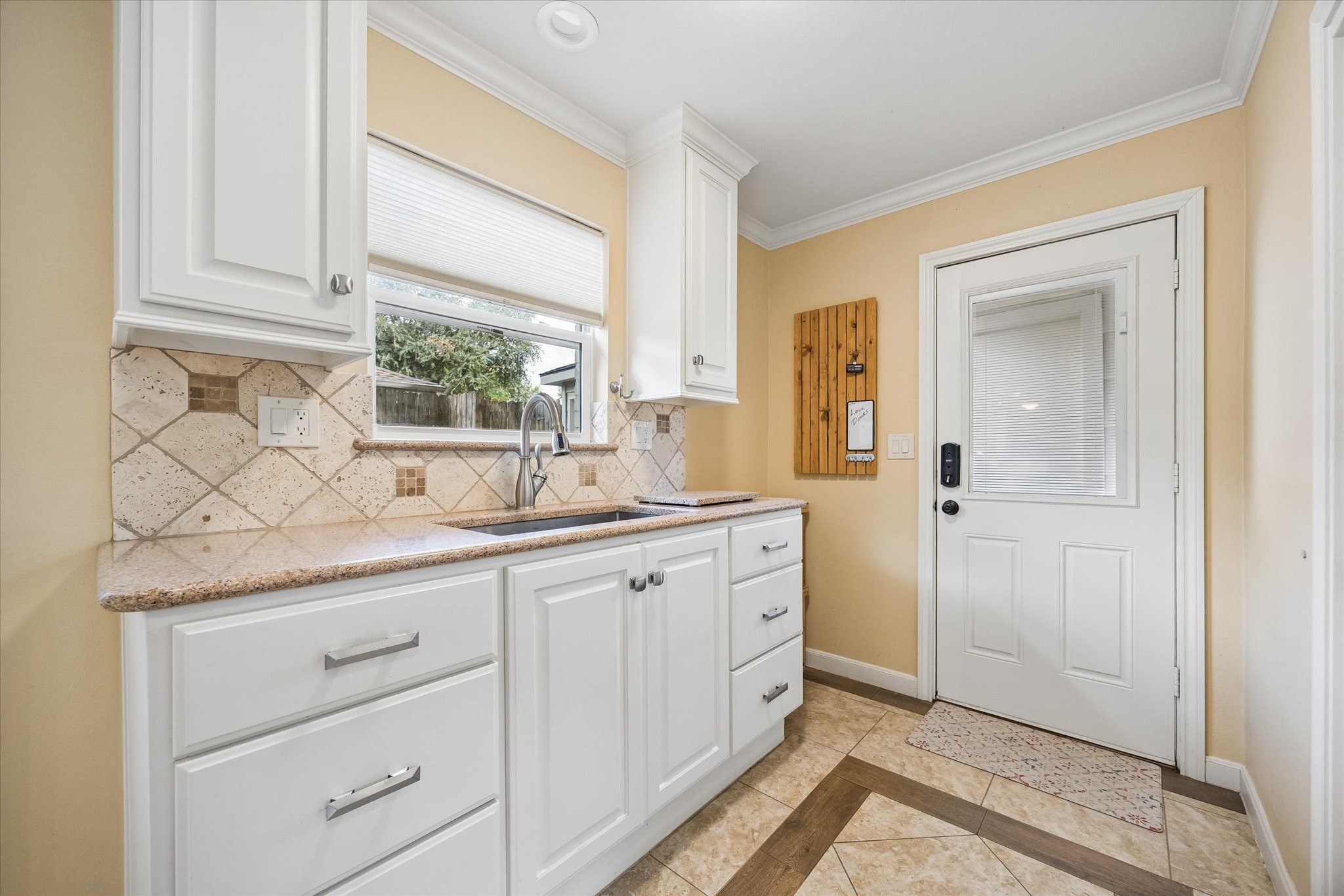 10814 Overbrook Lane photo 17