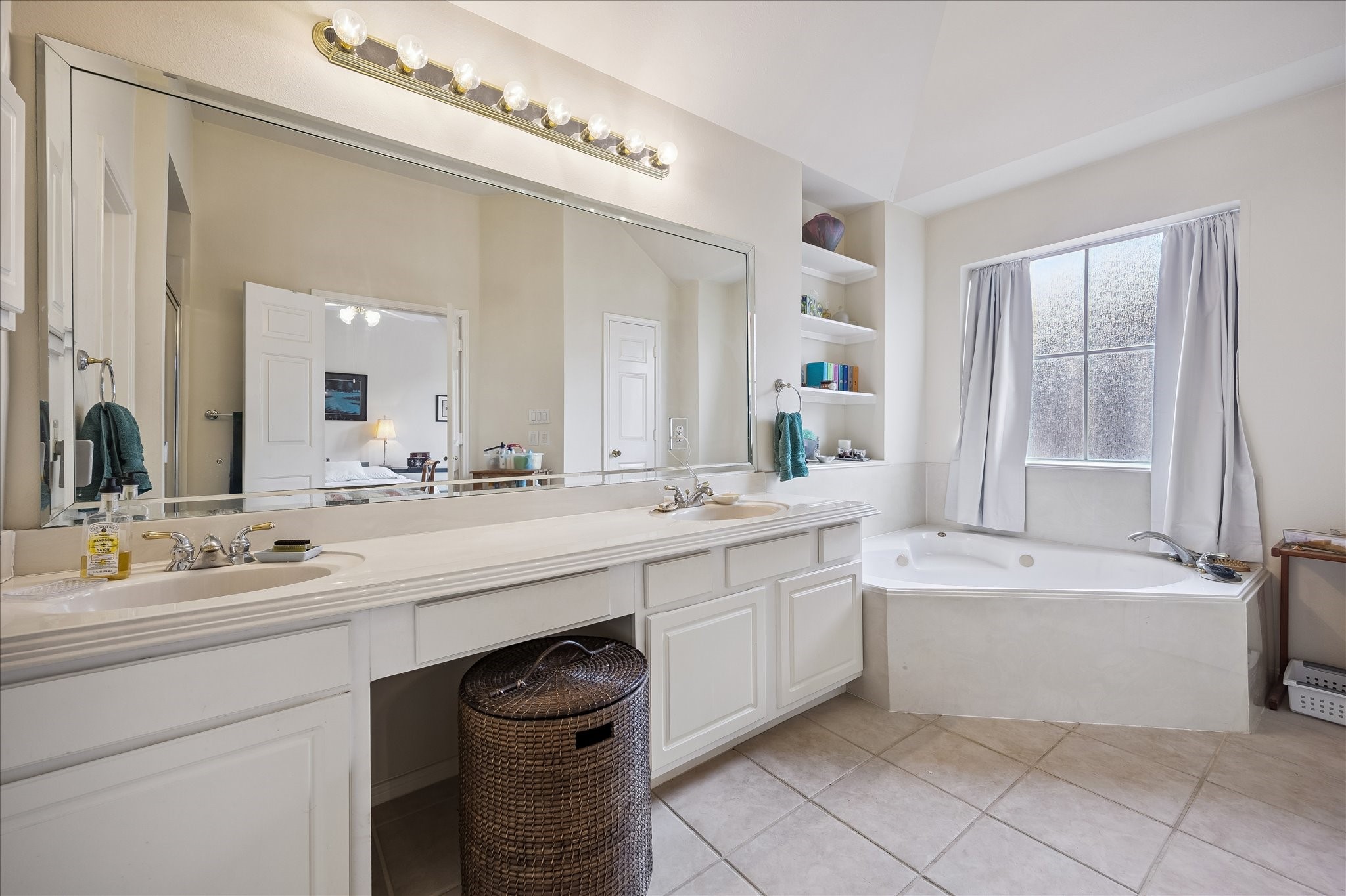 5213 Blossom Street A photo 10