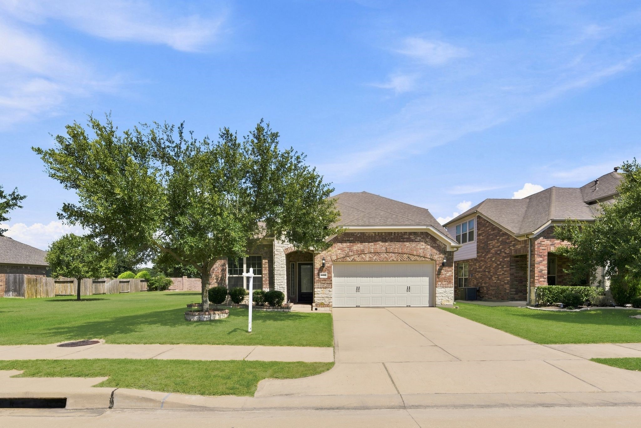 25322 Alverstone Drive photo 2
