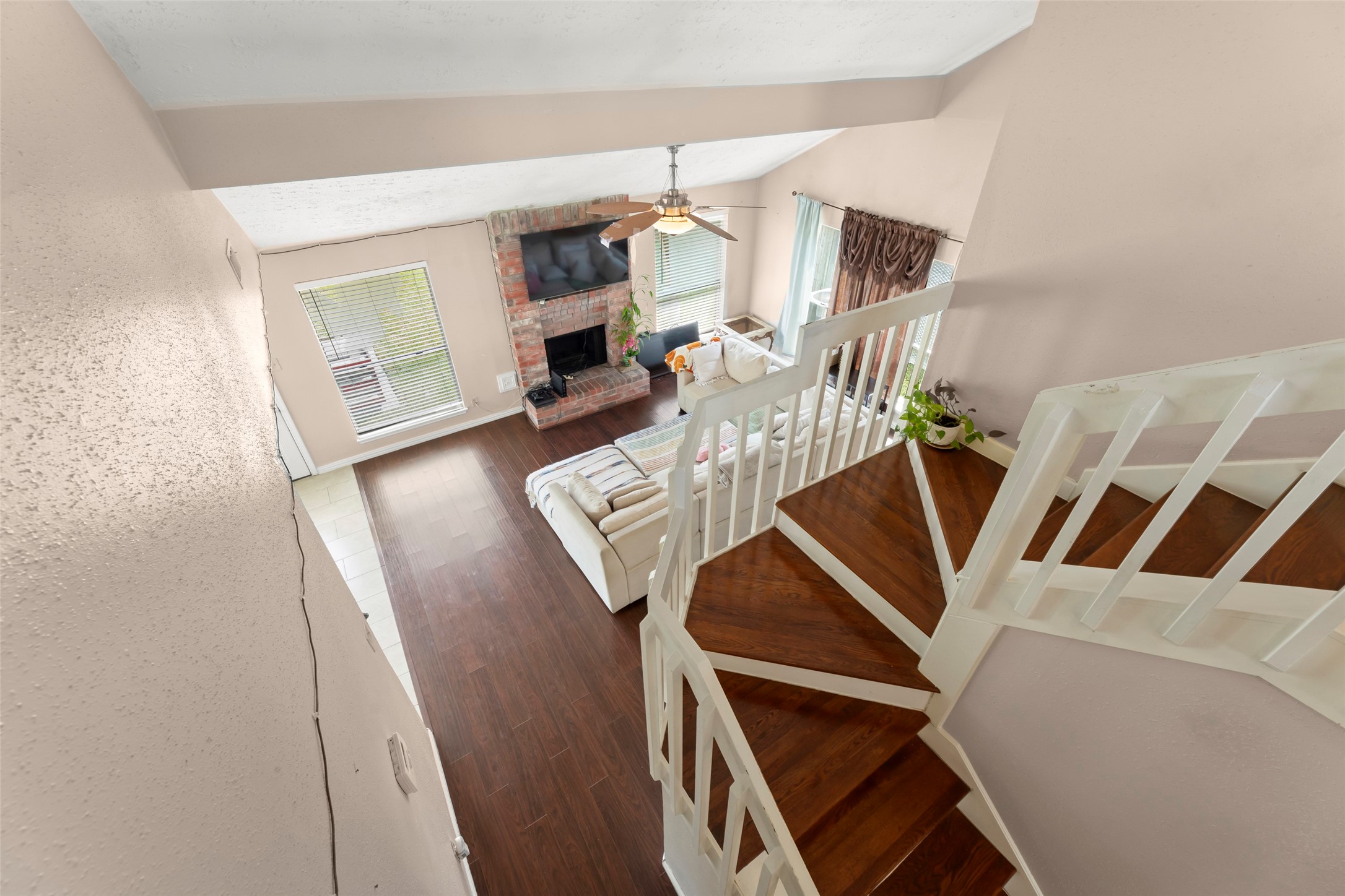 2033 Wildwood Ridge Drive photo 15