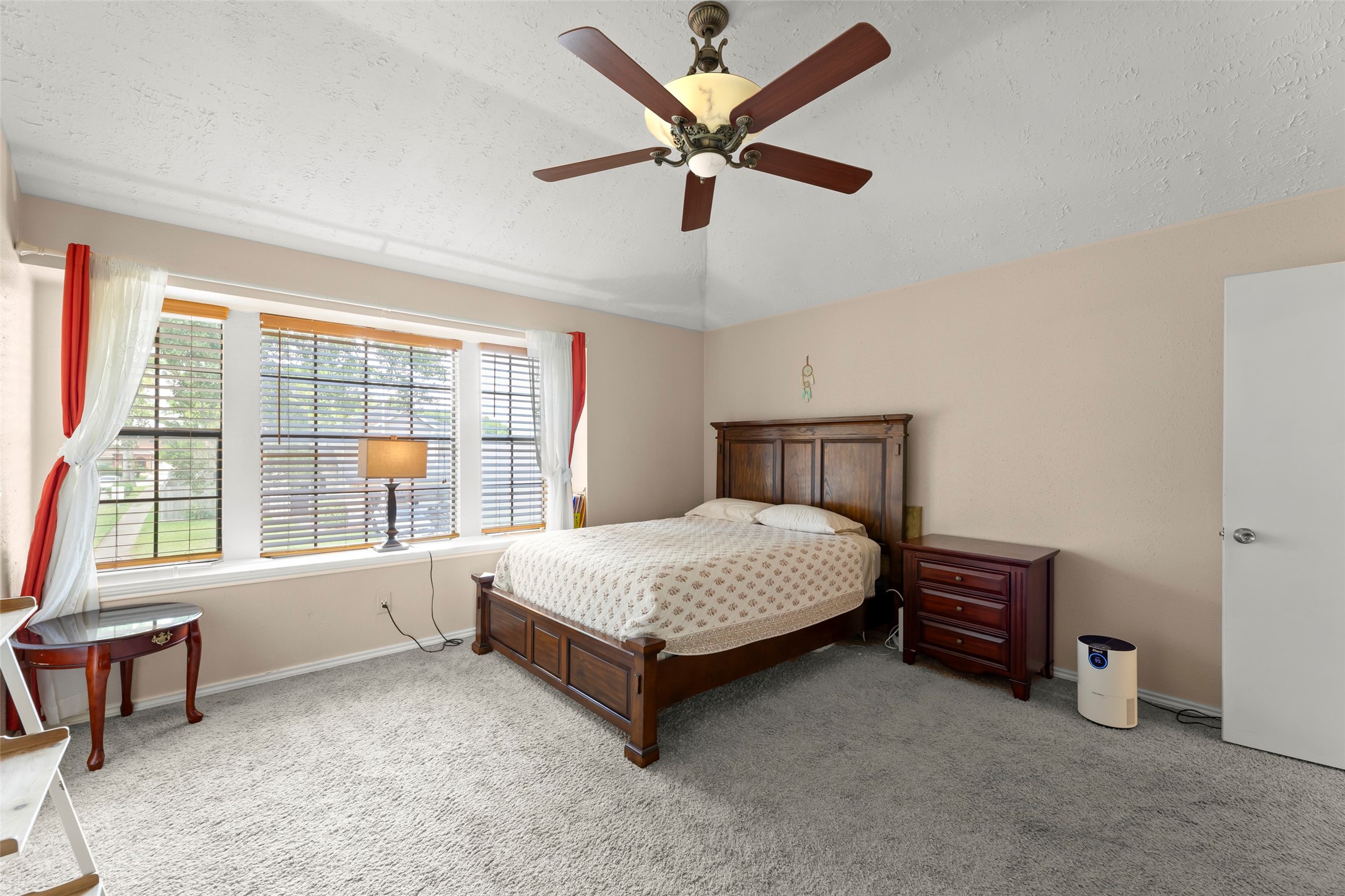 2033 Wildwood Ridge Drive photo 16