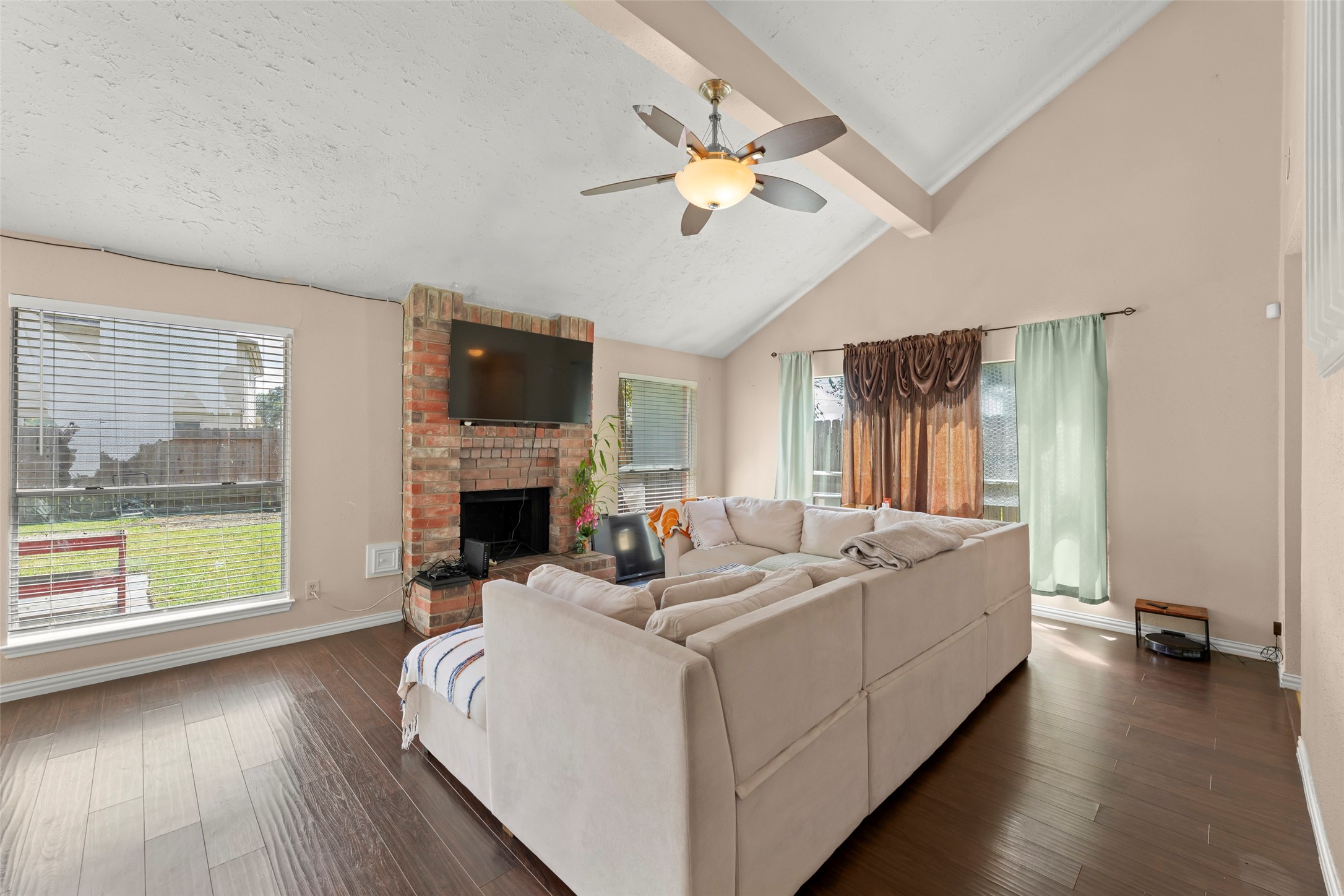 2033 Wildwood Ridge Drive photo 7
