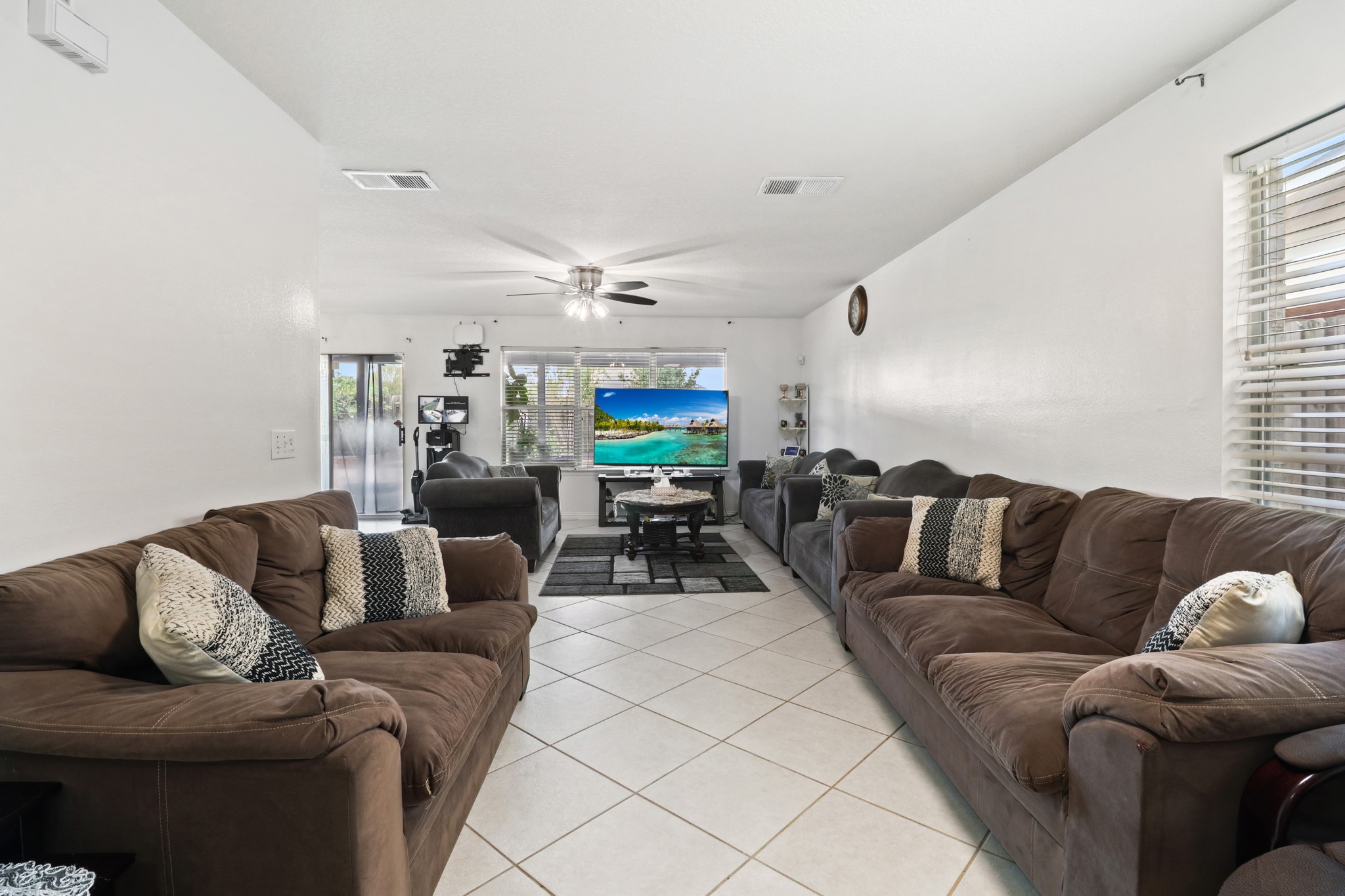19119 Colony Grove Lane photo 9