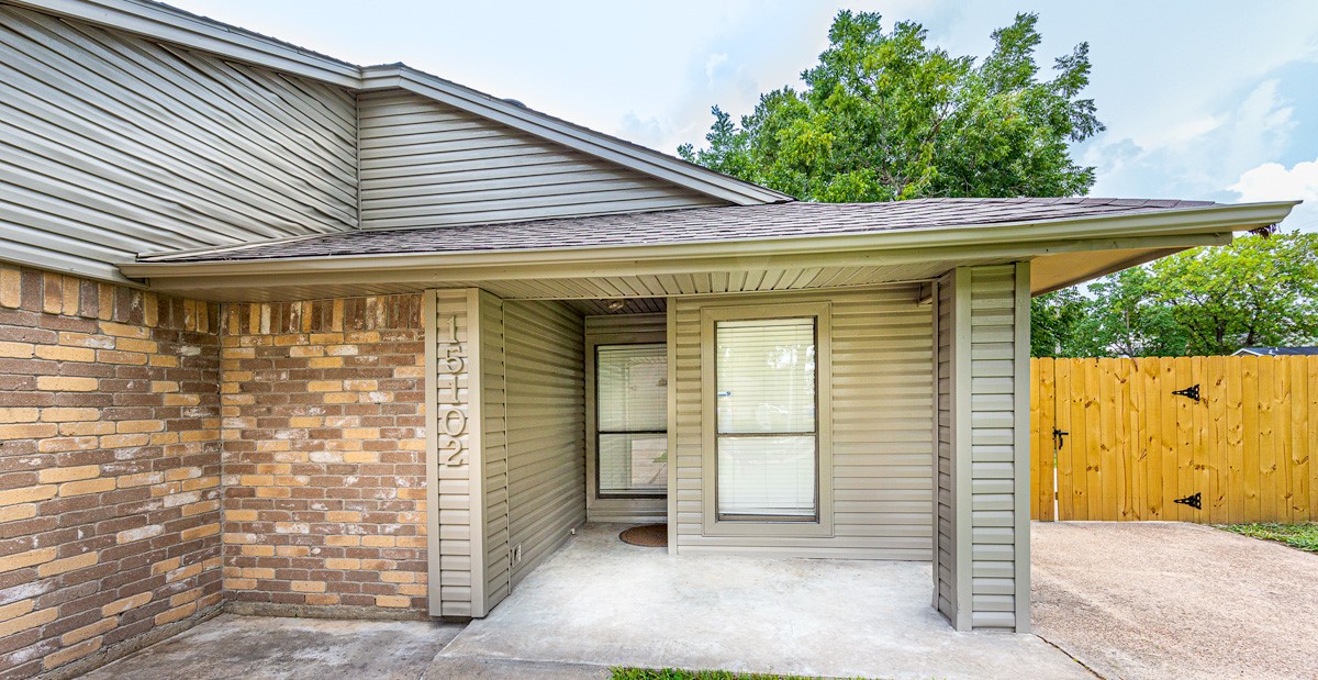 15102 Sheffield Terrace photo 2