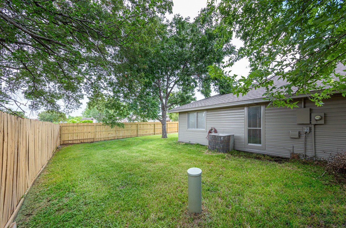 15102 Sheffield Terrace photo 25