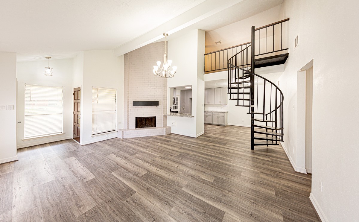15102 Sheffield Terrace photo 4
