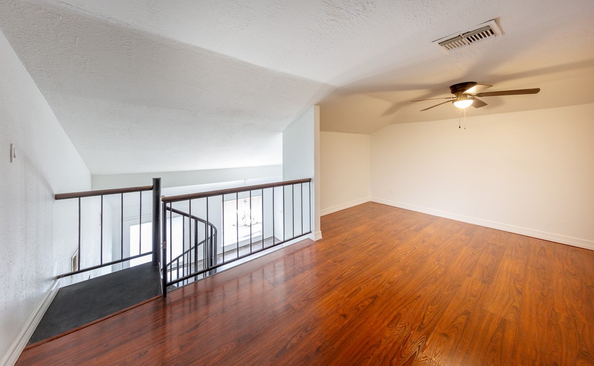 15102 Sheffield Terrace photo 10