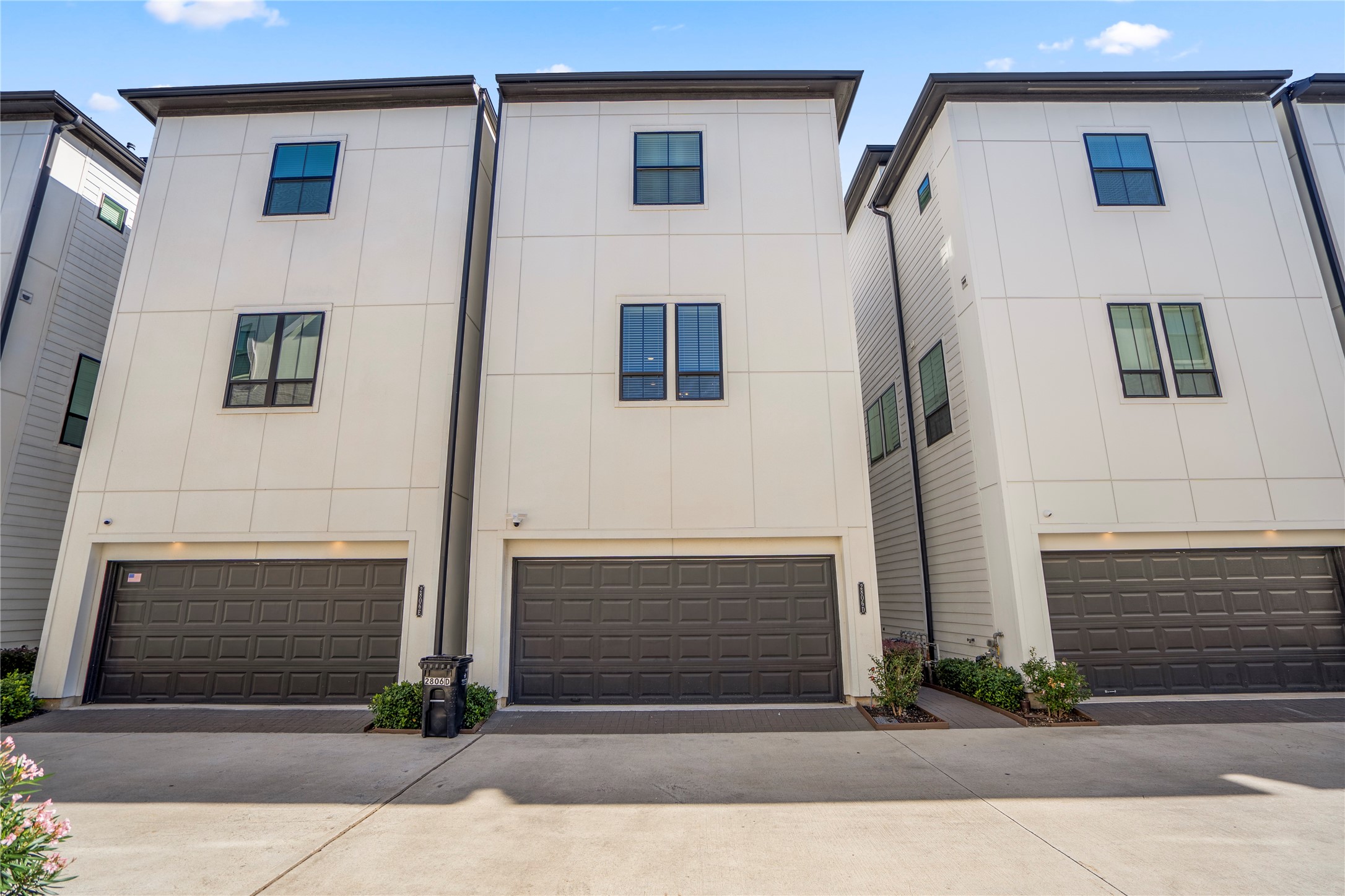 2806 Grand Fountains Drive D photo 17