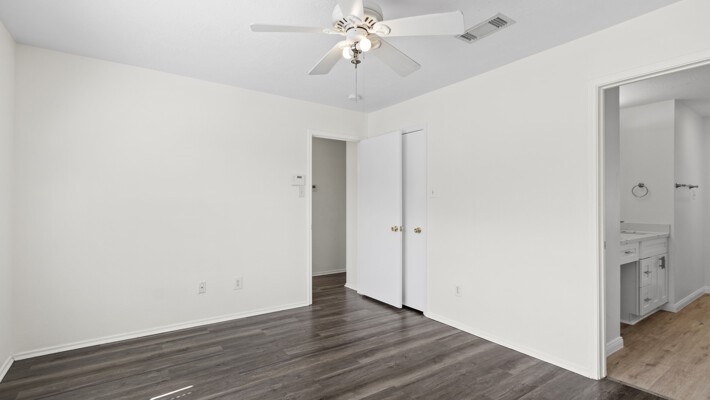834 Oak West Drive photo 18