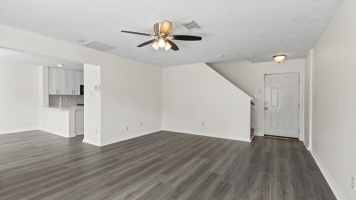 834 Oak West Drive photo 7