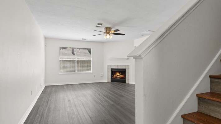 834 Oak West Drive photo 8