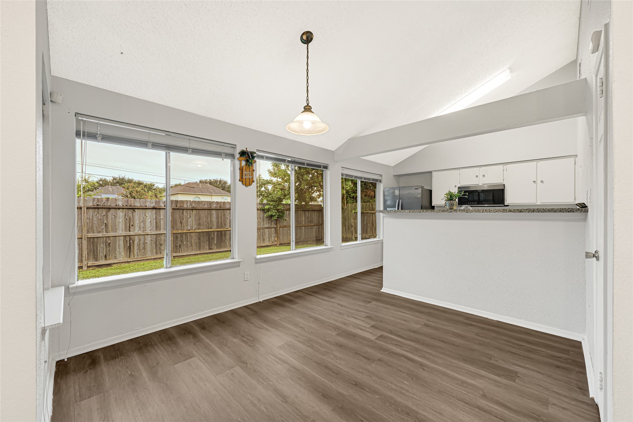 10802 Forest Leaf Drive photo 13