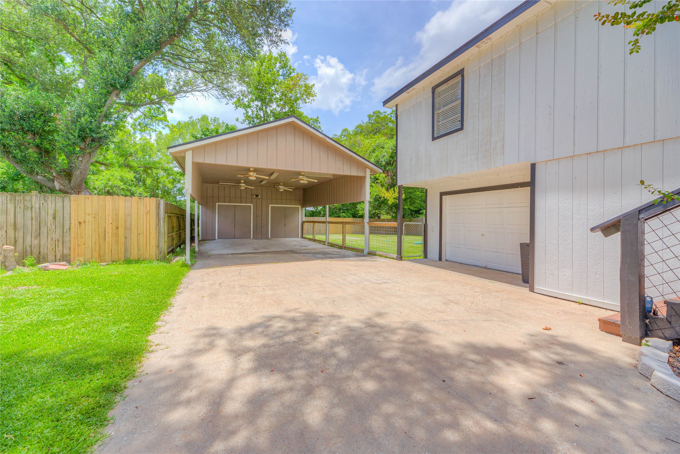 342 Governor Hogg Drive photo 26