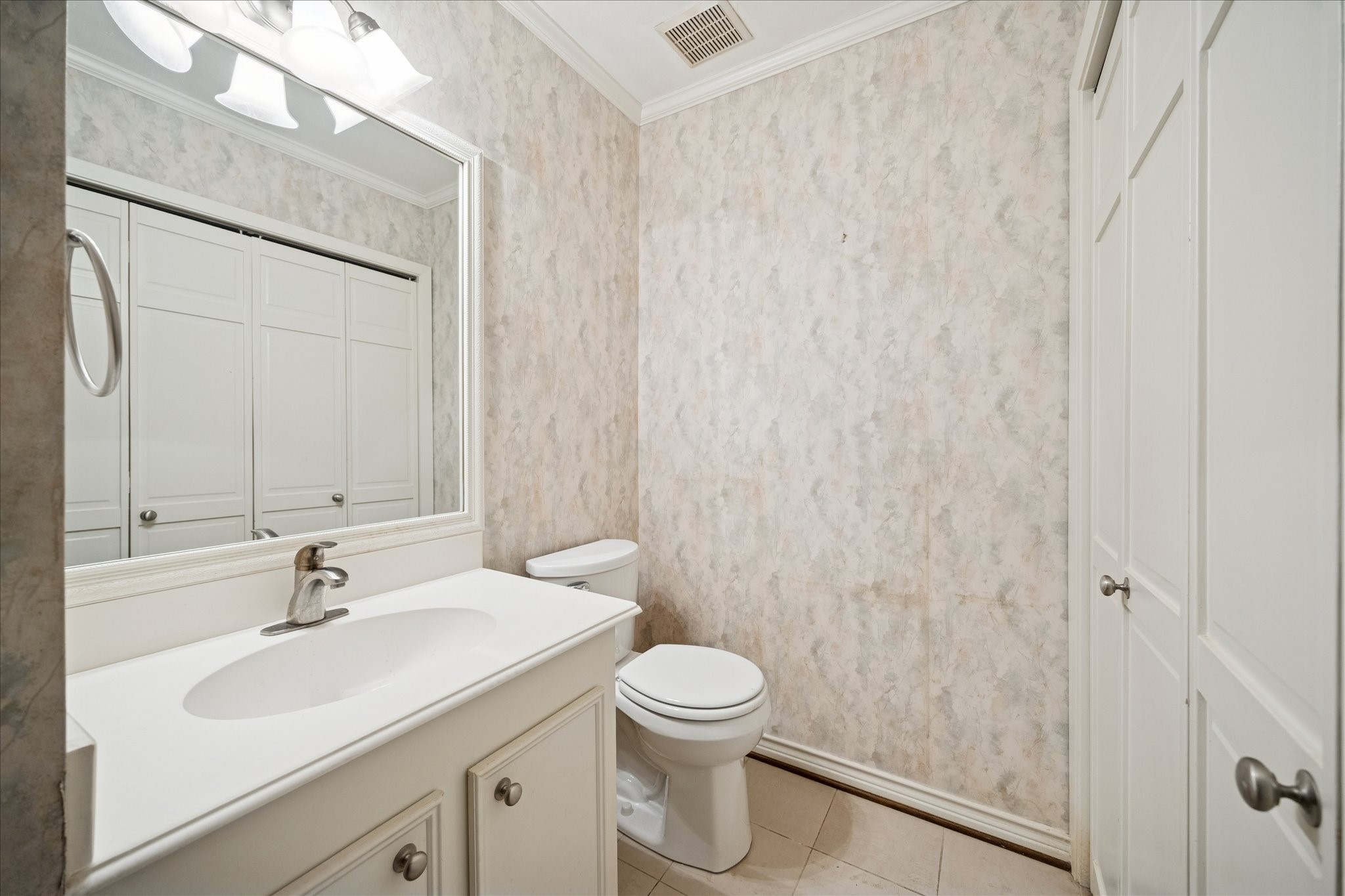 11521 Village Place Drive 154 photo 13