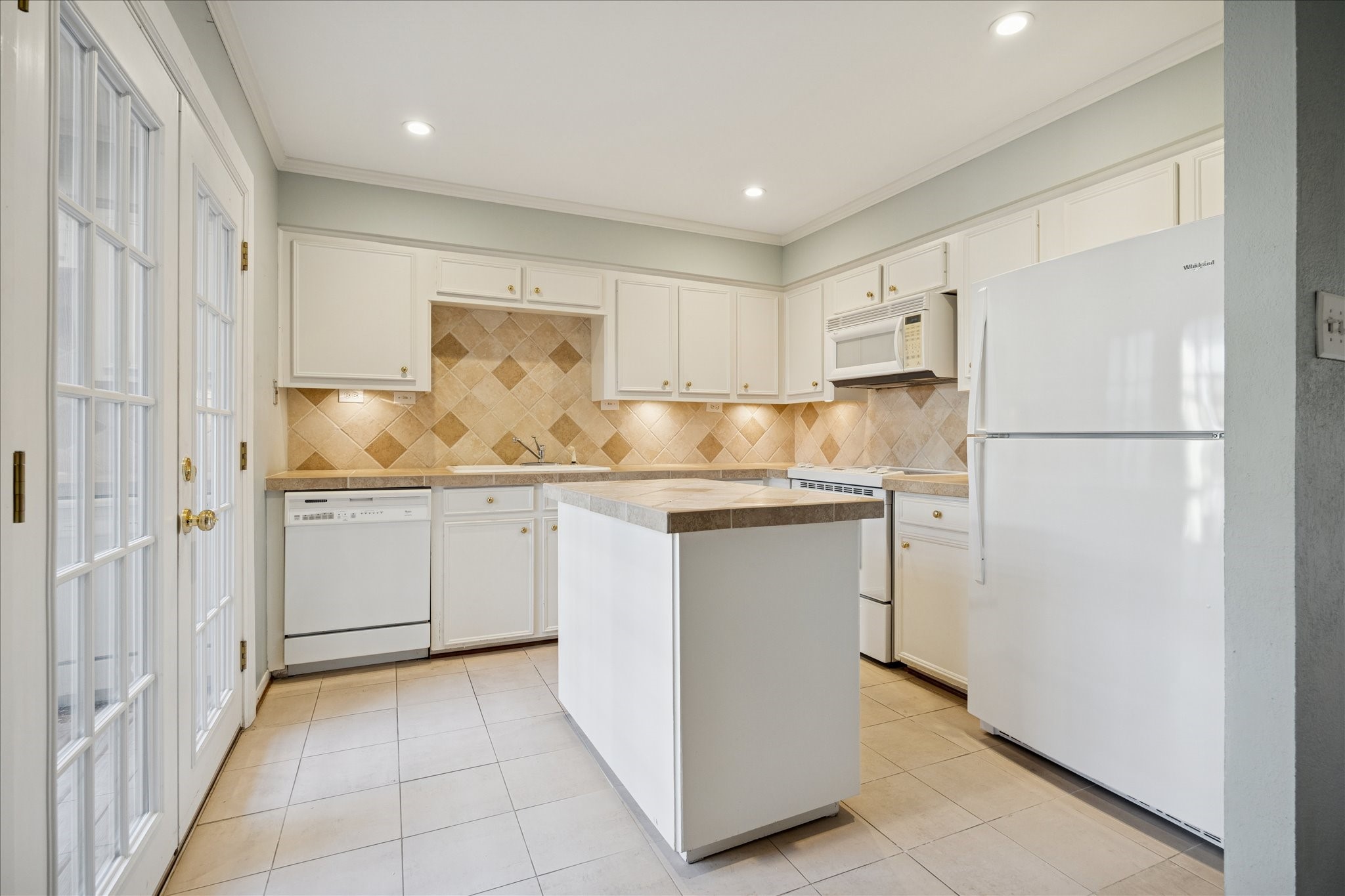11521 Village Place Drive 154 photo 3