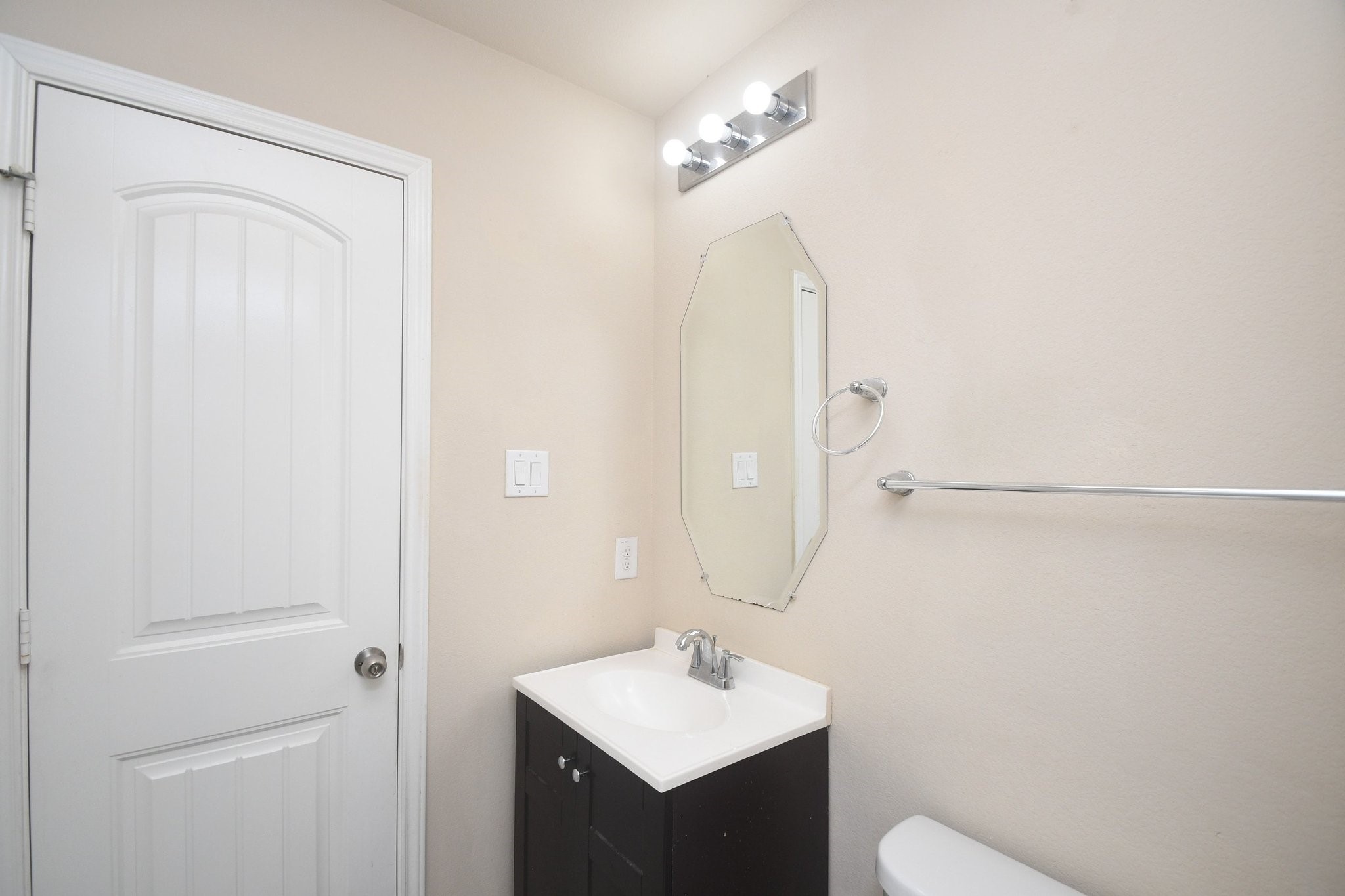 29251 Jacobs River Drive photo 10
