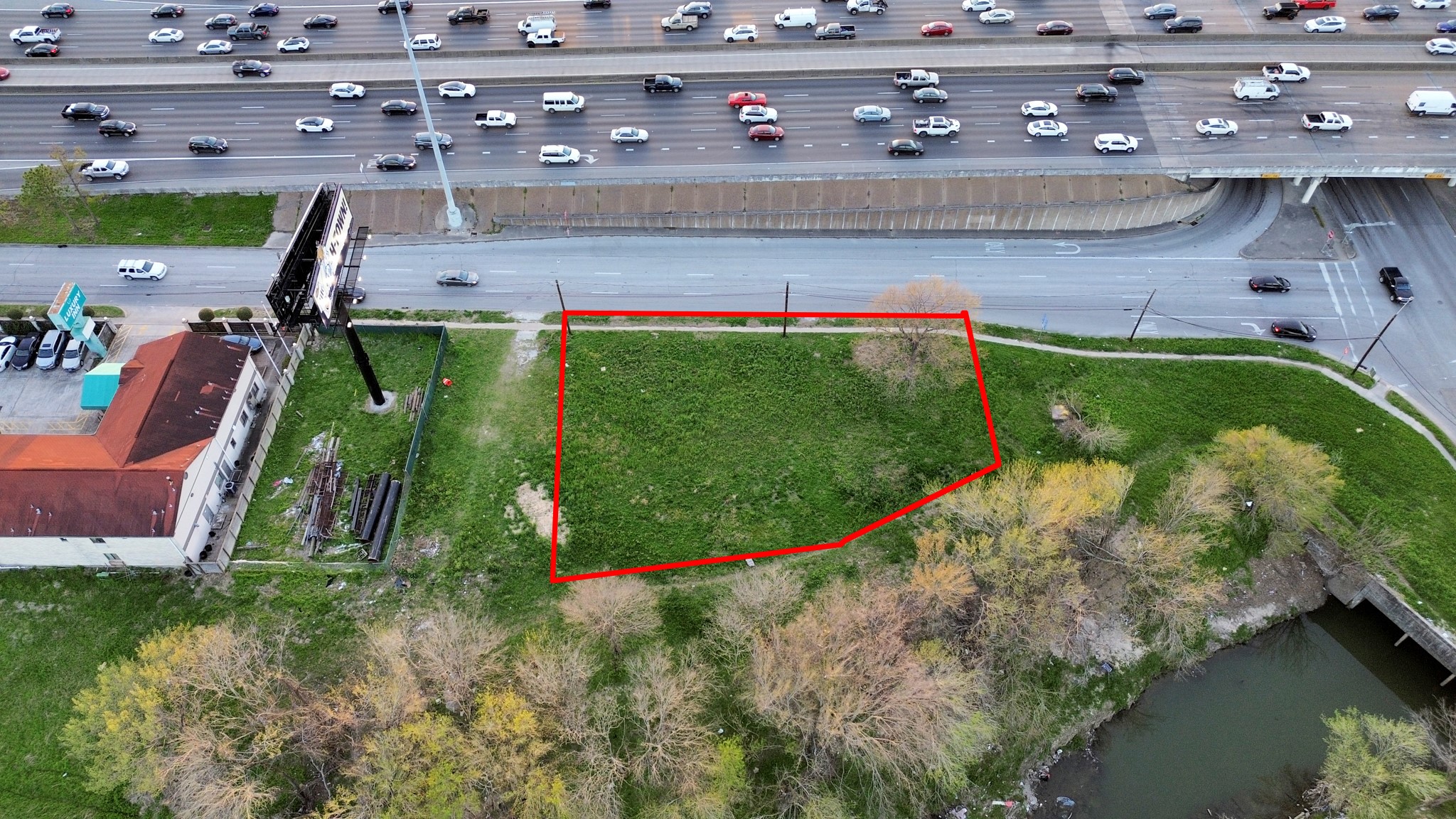 2636 North Freeway photo 18