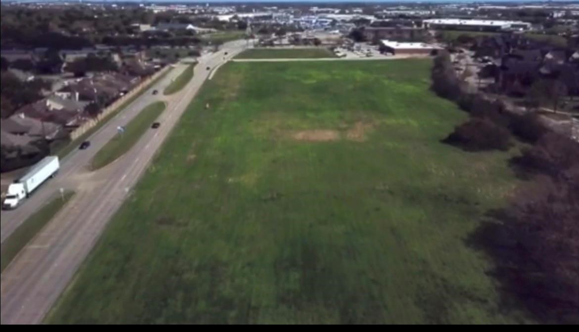 11709 W West Airport photo 5