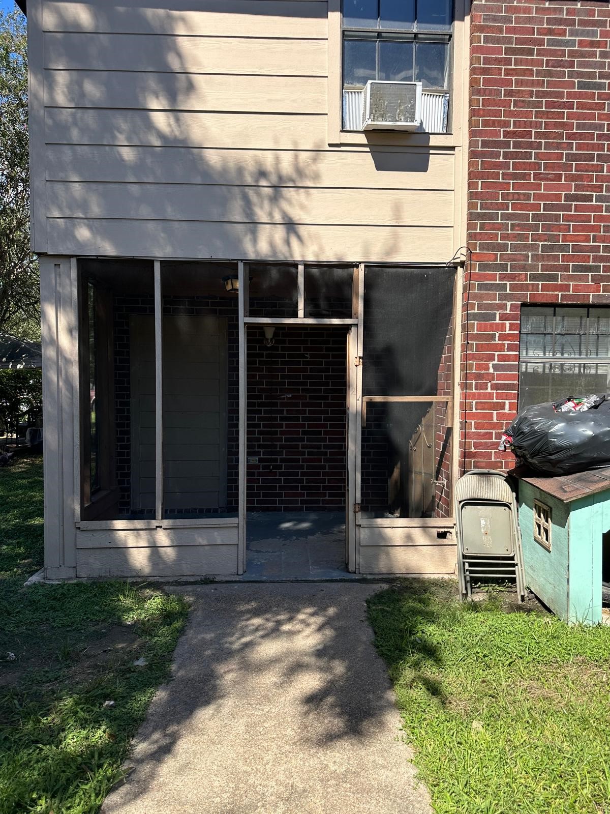 9114 1/2 N Green River Drive photo 4