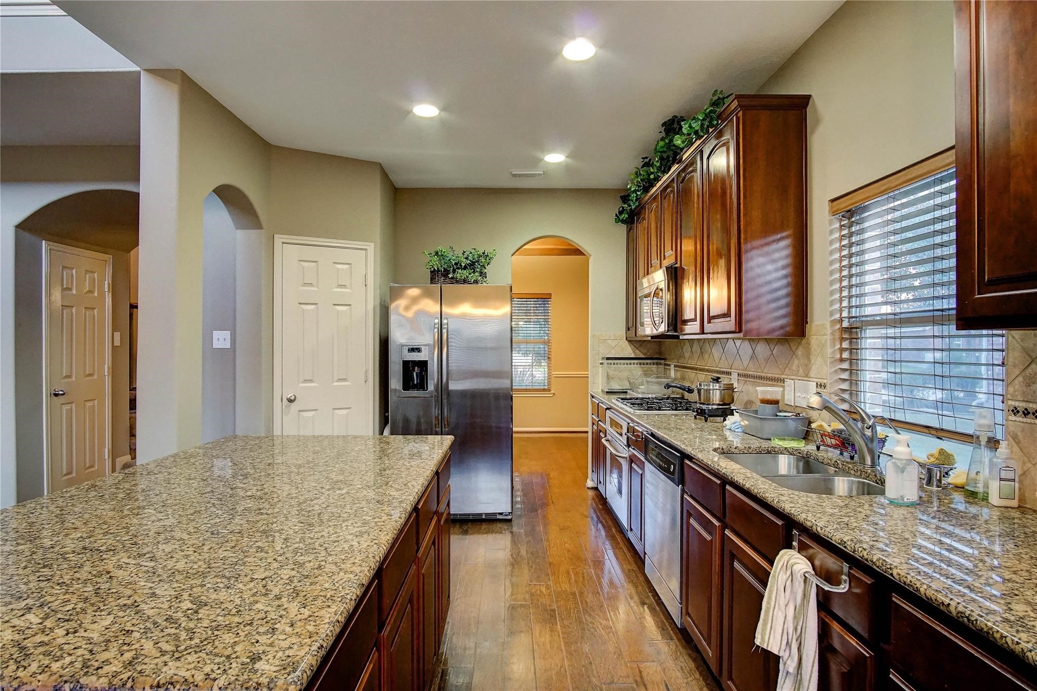 8303 Kerrington Glen Drive photo 5