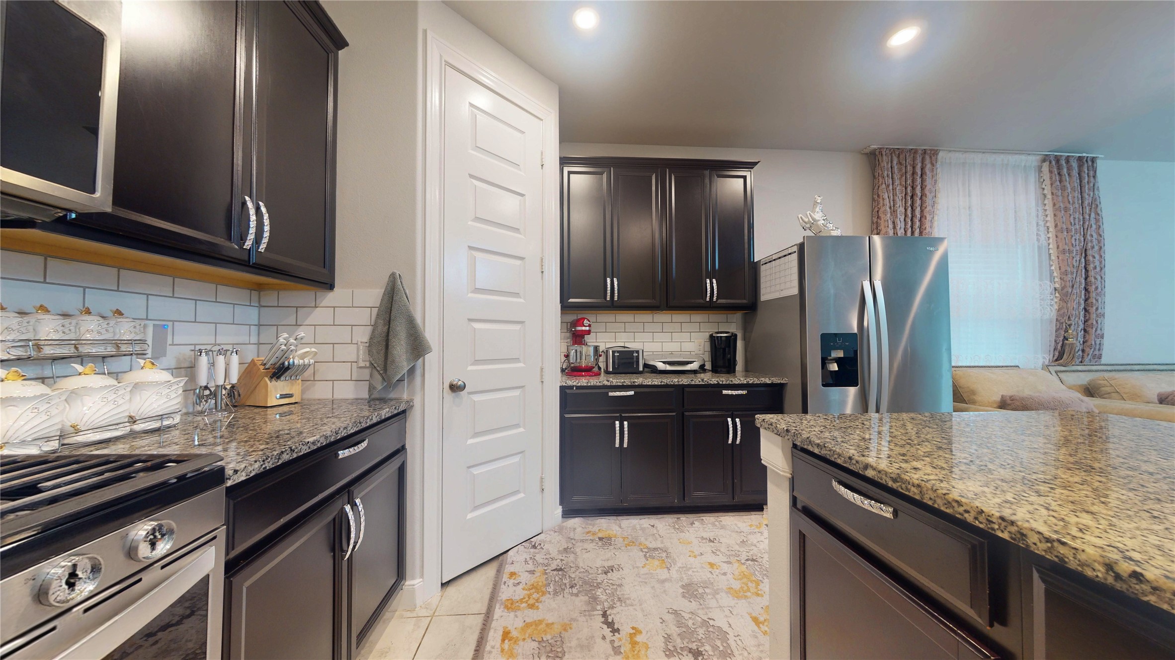 2543 Shelly Lang Court photo 7