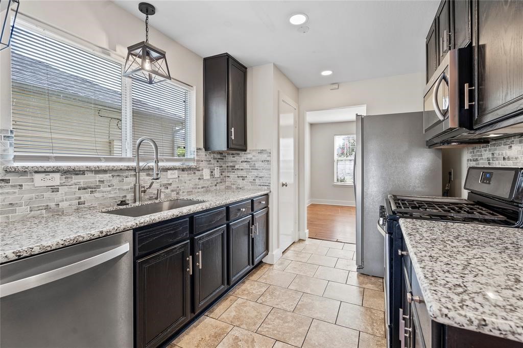 20729 Patriot Park Lane photo 7