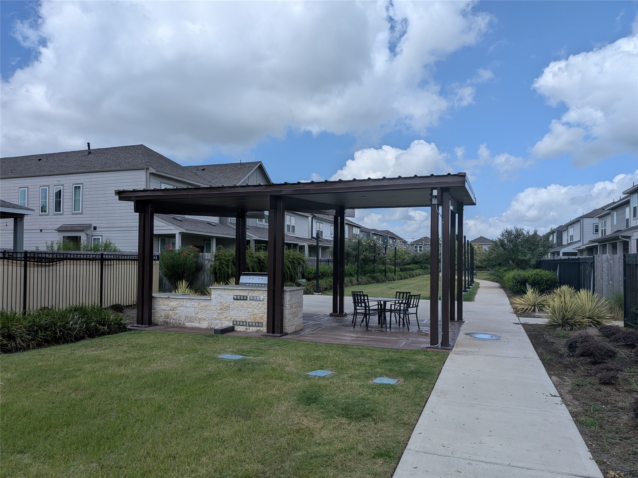 14751 Slow River Avenue photo 31