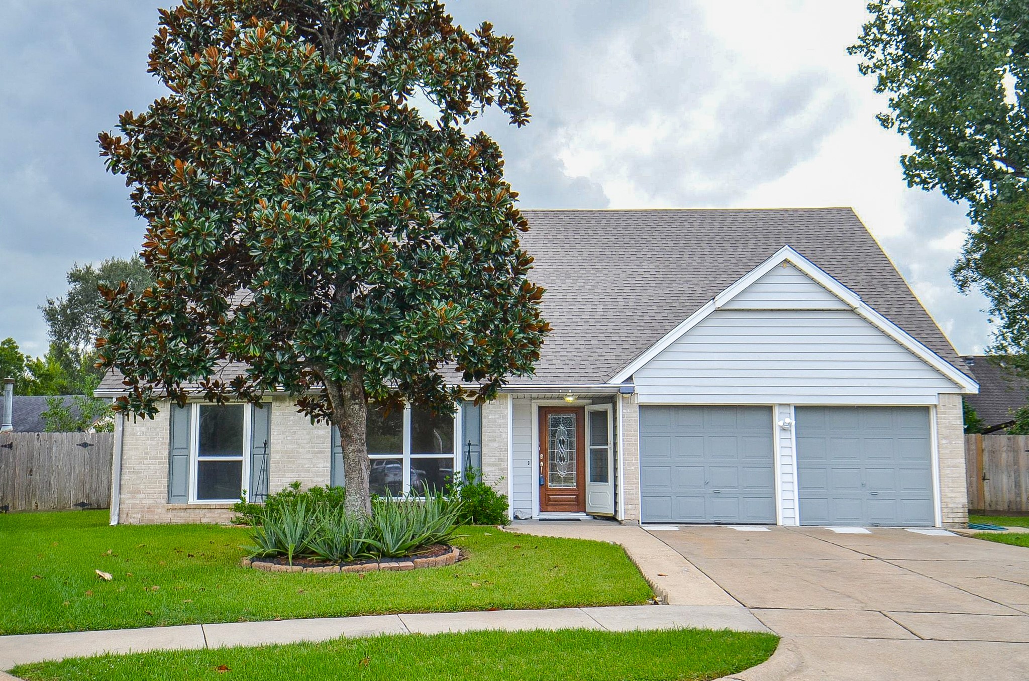 2102 Landcircle Court