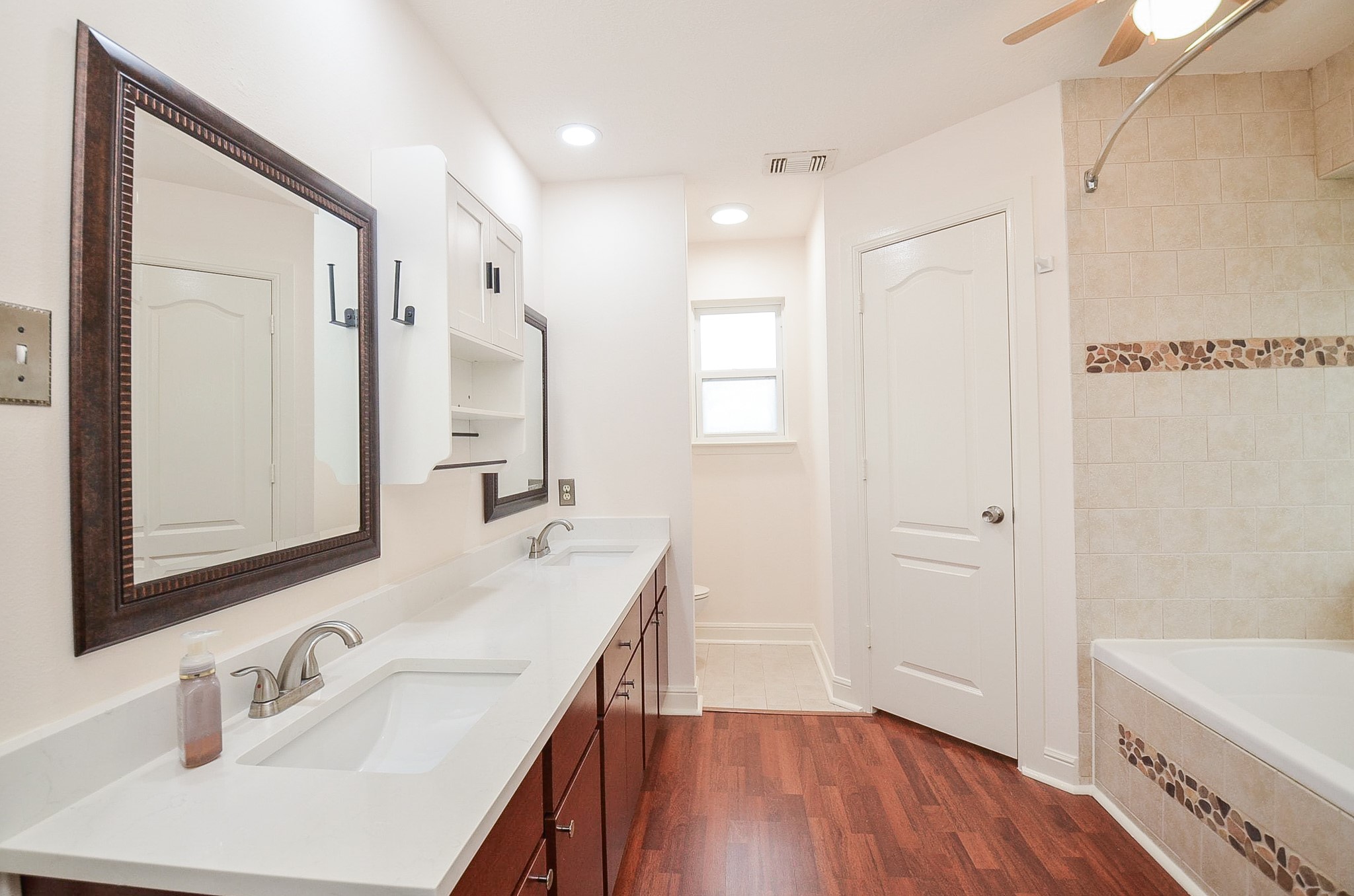 2102 Landcircle Court photo 11