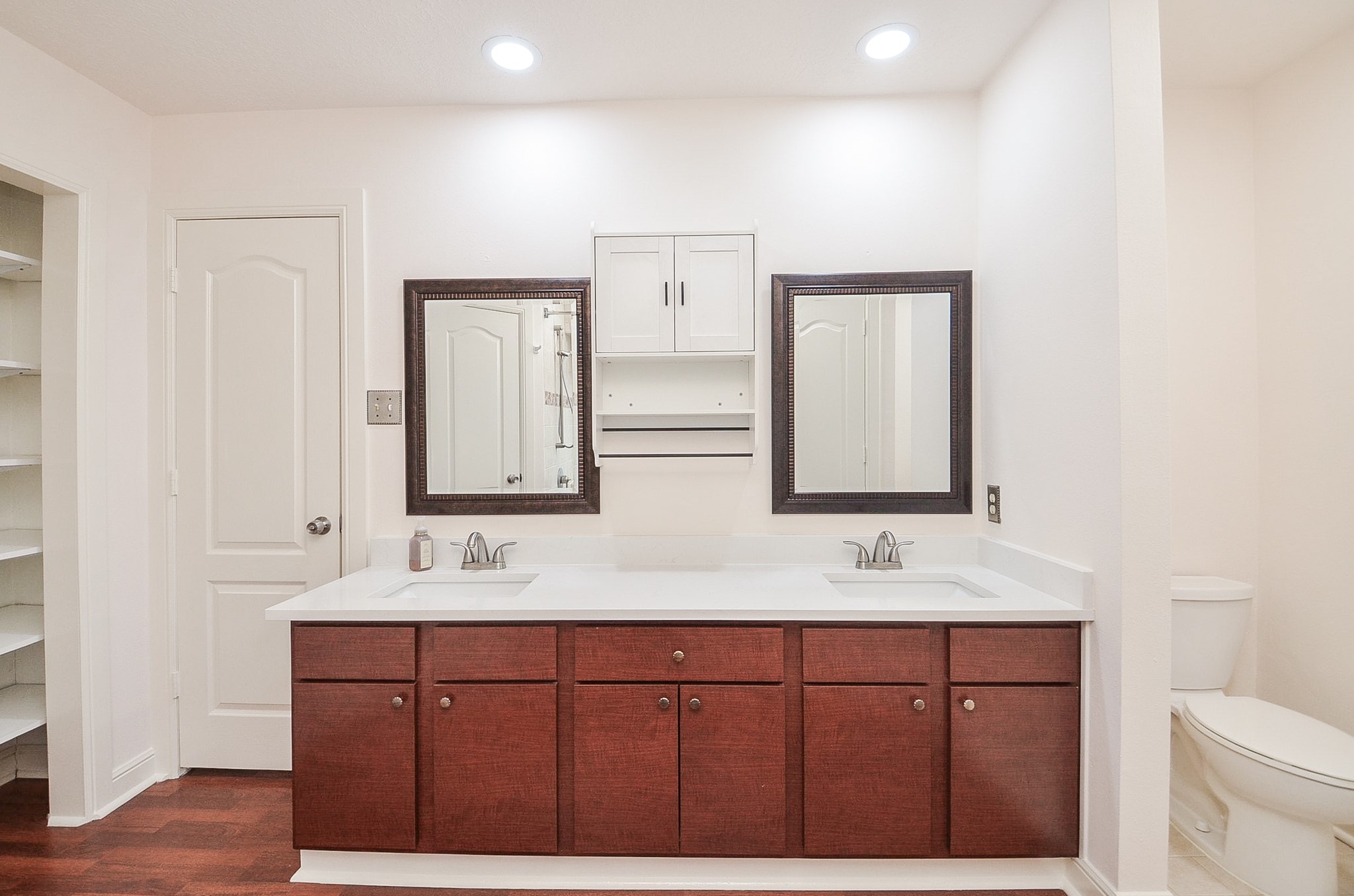 2102 Landcircle Court photo 12