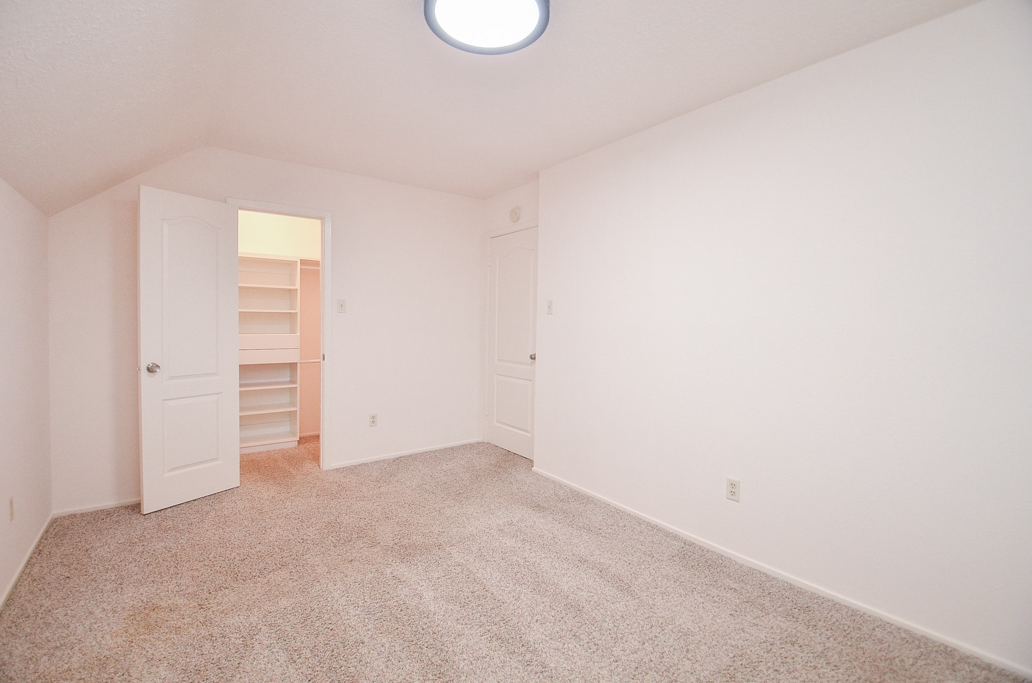 2102 Landcircle Court photo 19