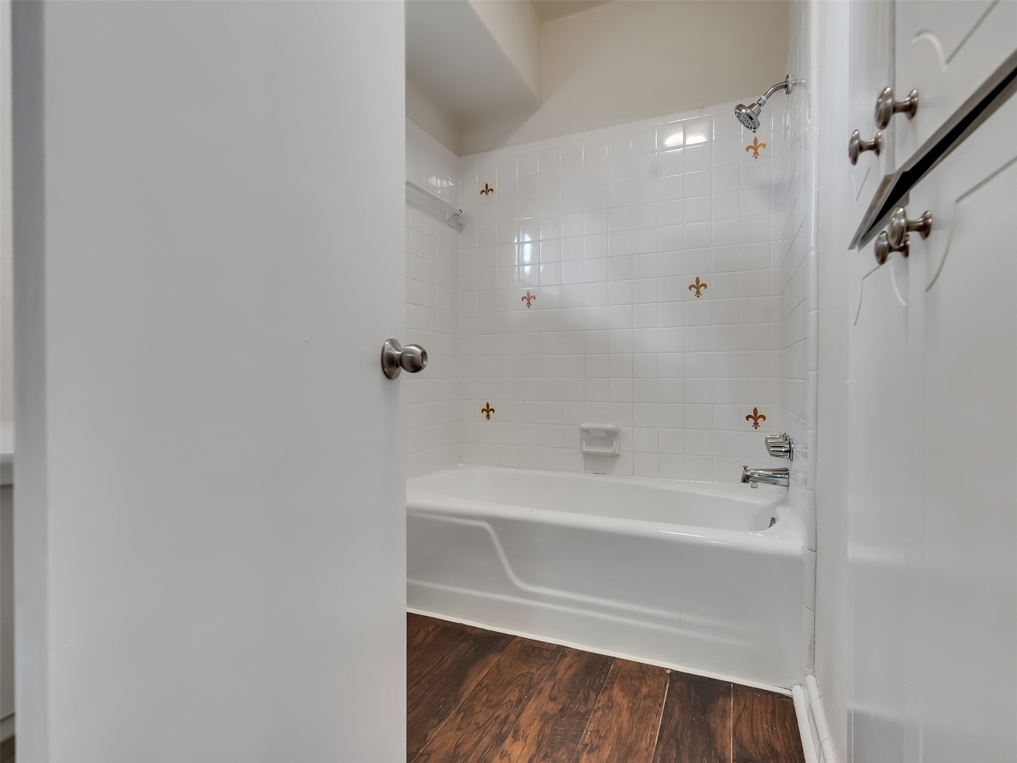 7814 Knob Hill Avenue photo 27
