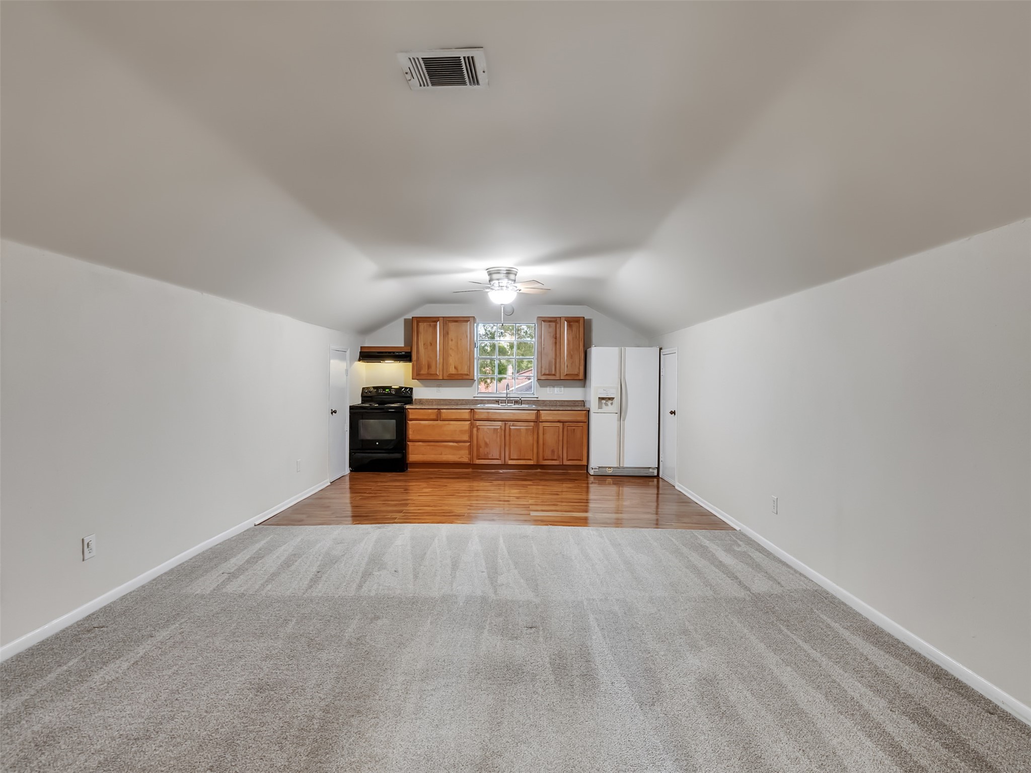 7814 Knob Hill Avenue photo 28