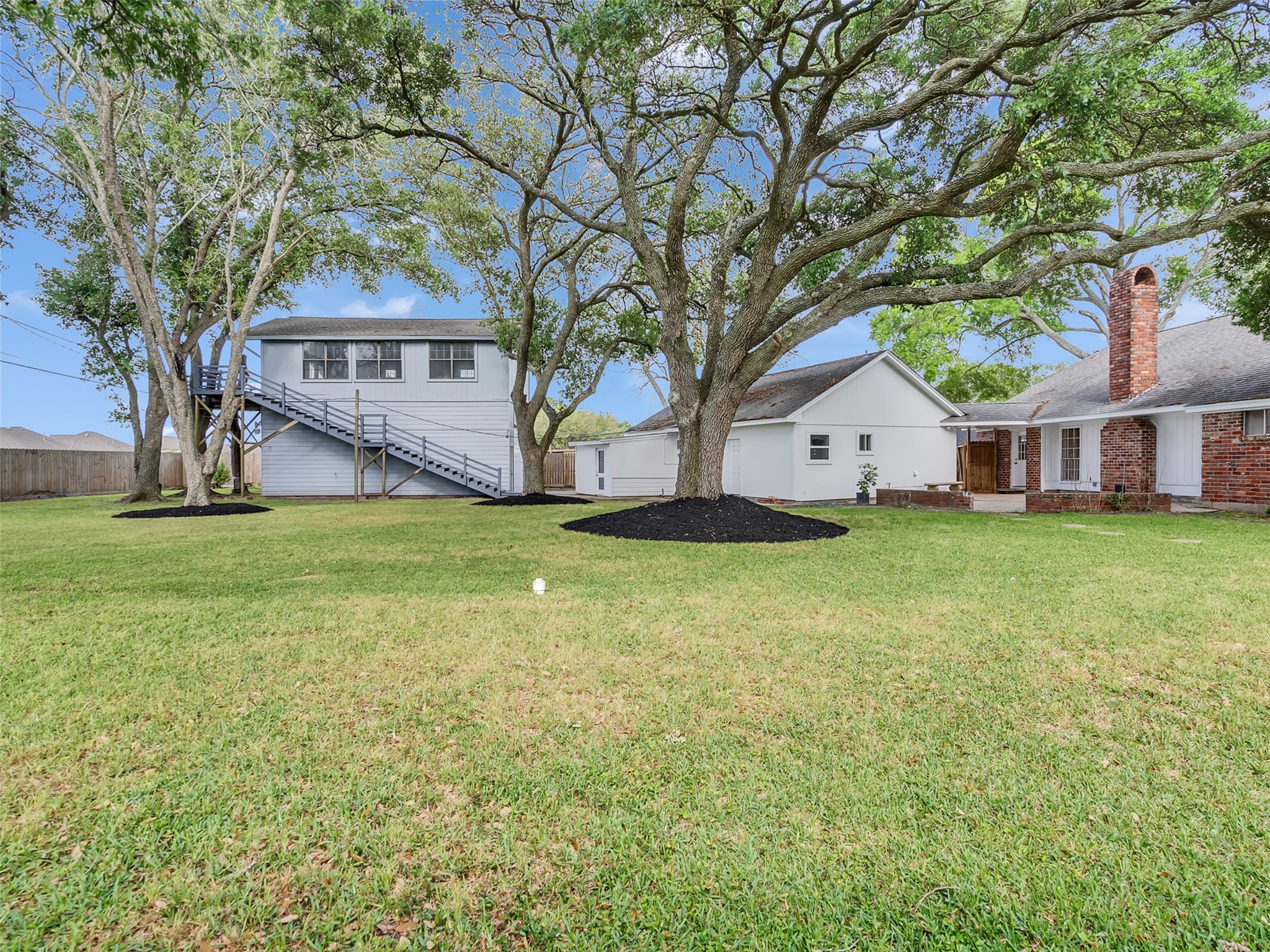 7814 Knob Hill Avenue photo 39