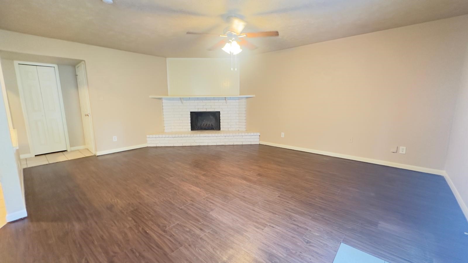 17523 Fieldglen Drive photo 9