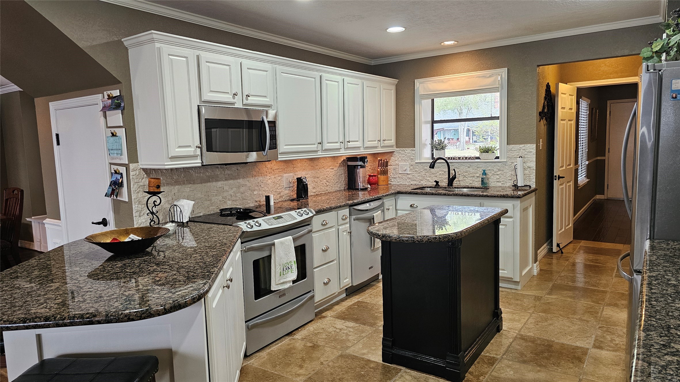 12618 Pelican Boulevard photo 17