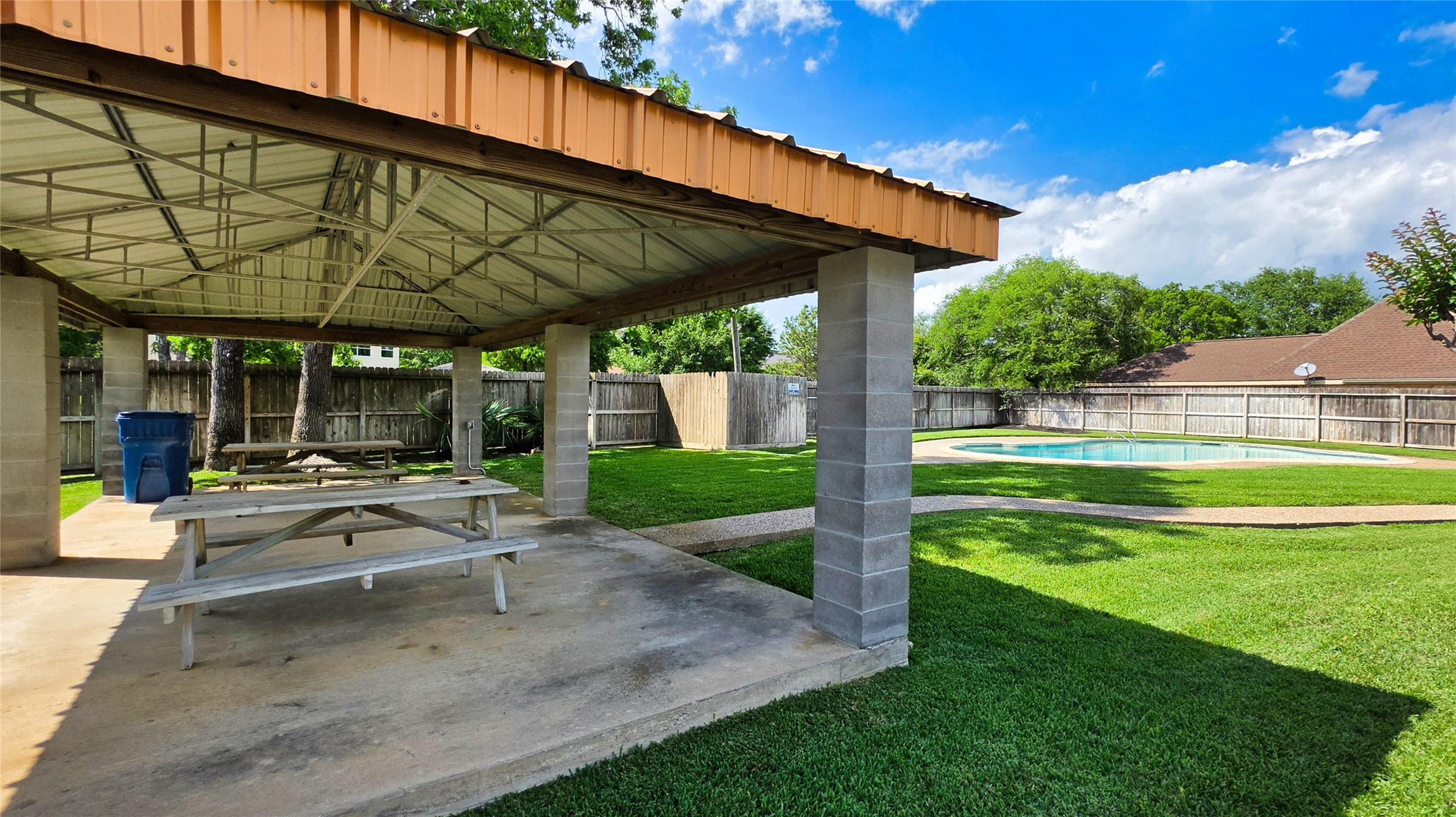 12618 Pelican Boulevard photo 49