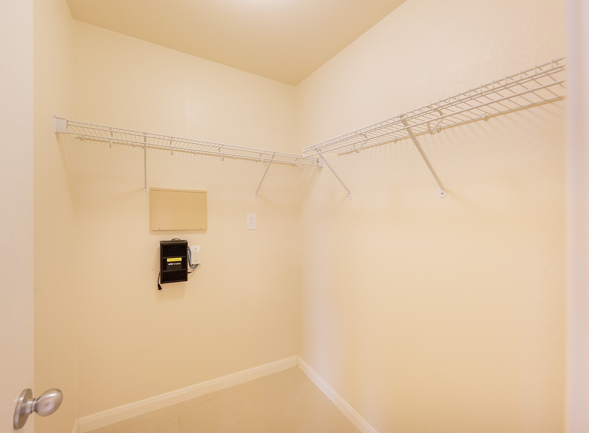 29235 Legends Hill Drive photo 12