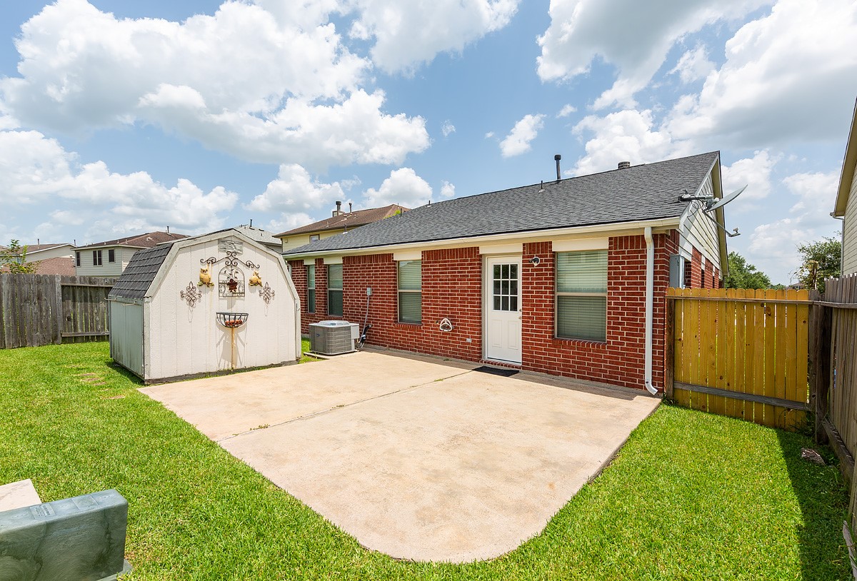 29235 Legends Hill Drive photo 17