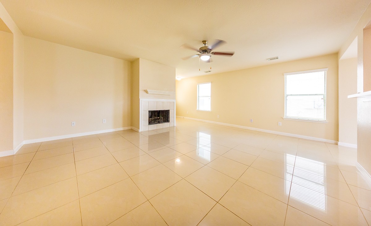 29235 Legends Hill Drive photo 6