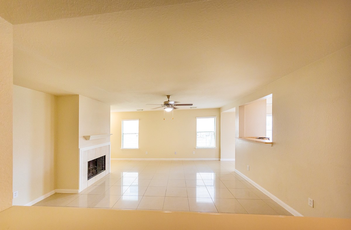 29235 Legends Hill Drive photo 7