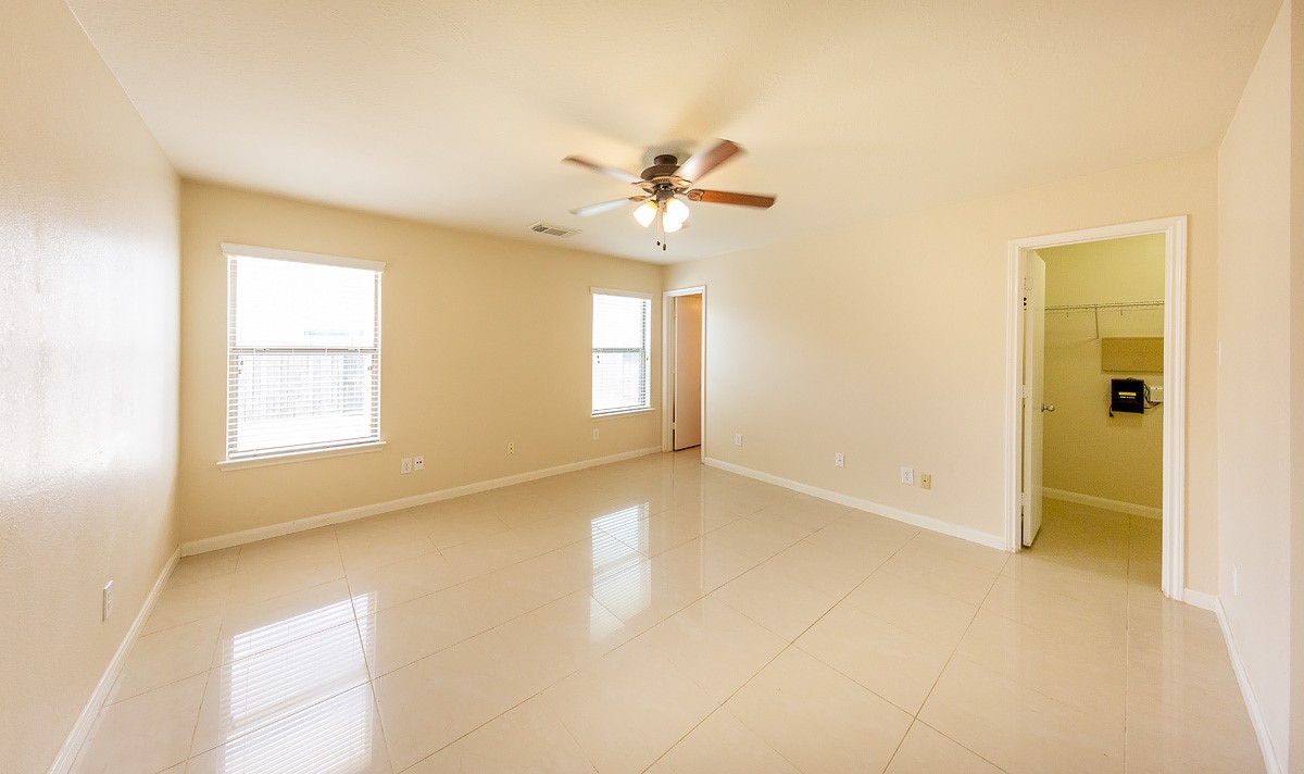 29235 Legends Hill Drive photo 10