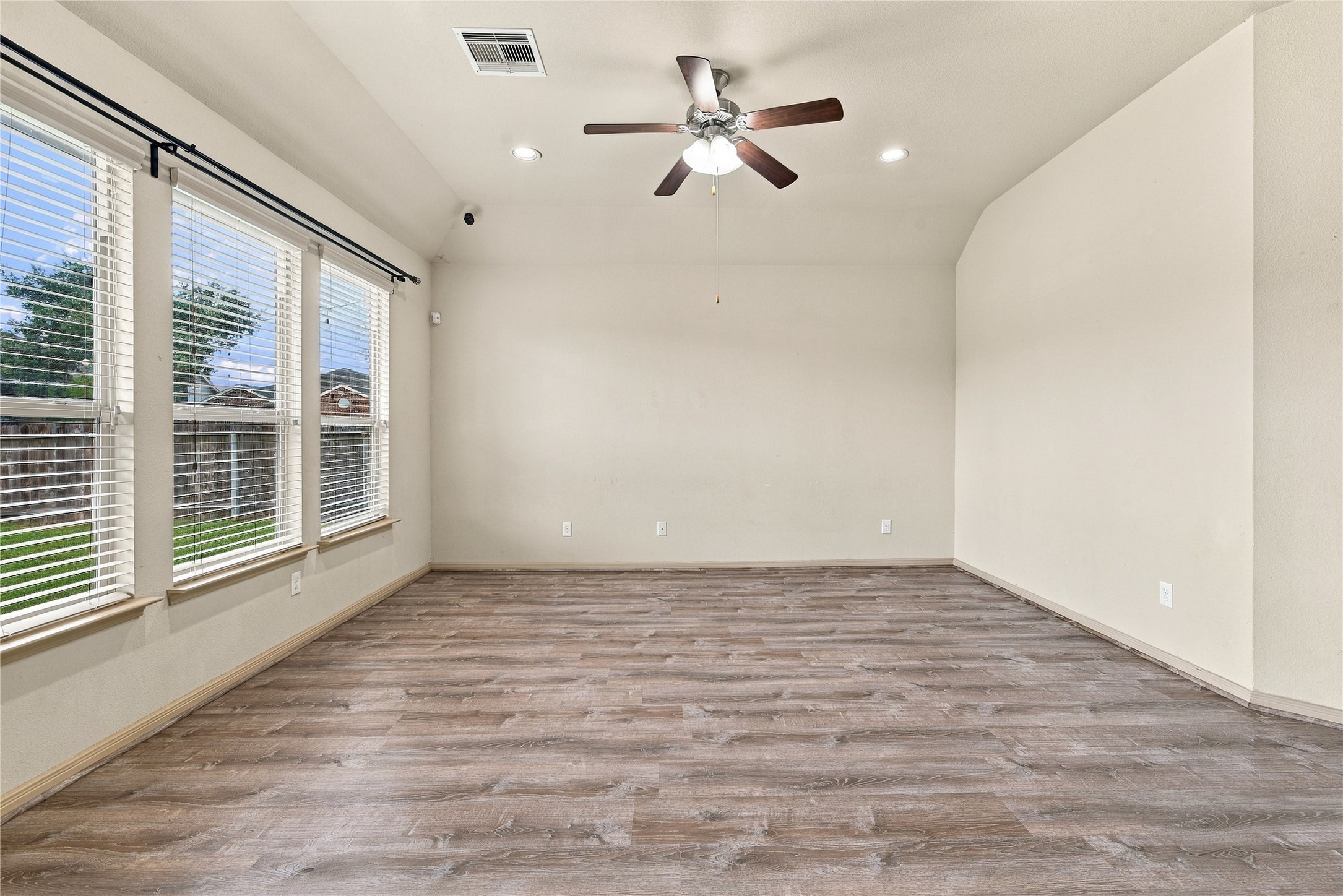 6531 Magellan Manor Drive photo 11