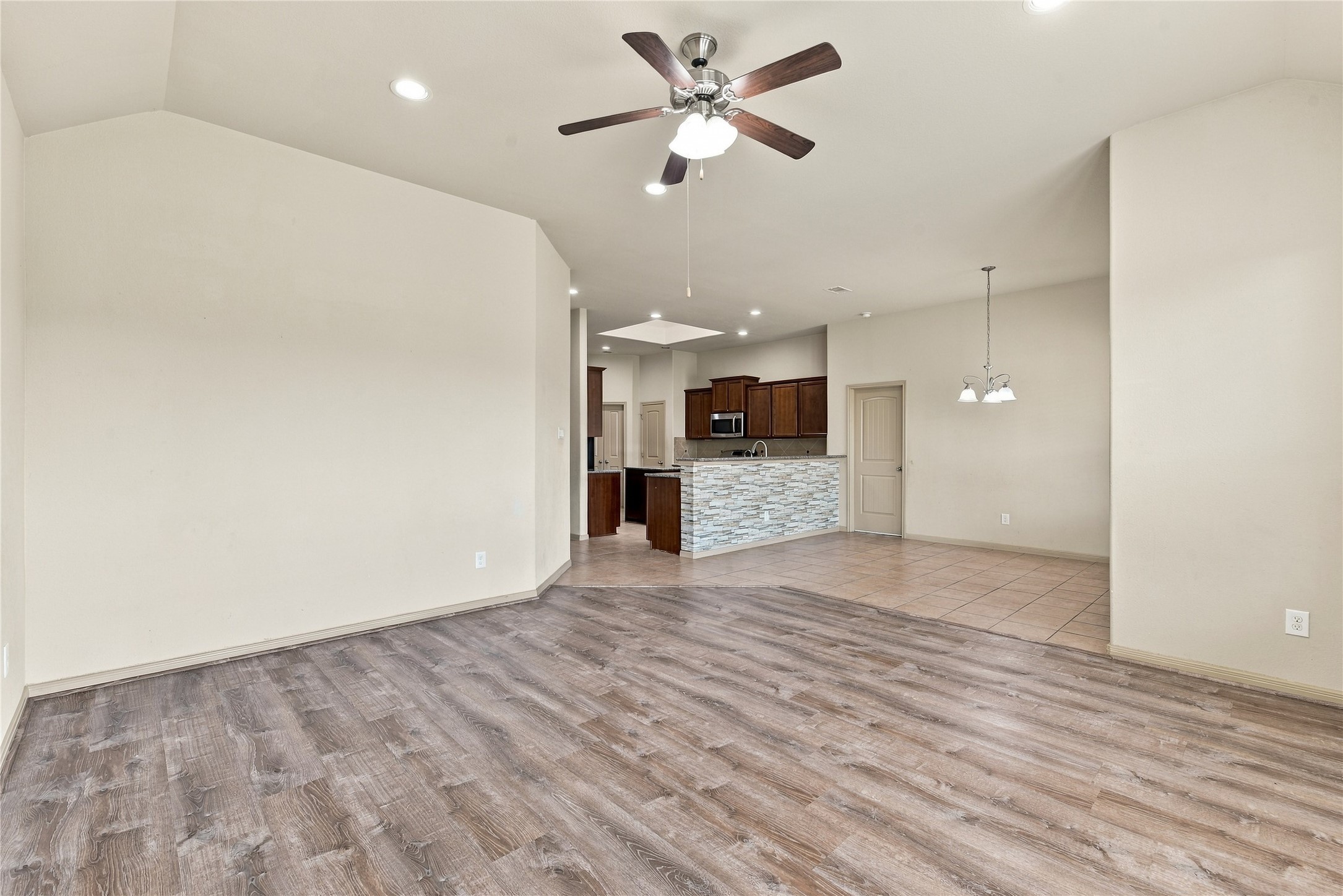 6531 Magellan Manor Drive photo 12