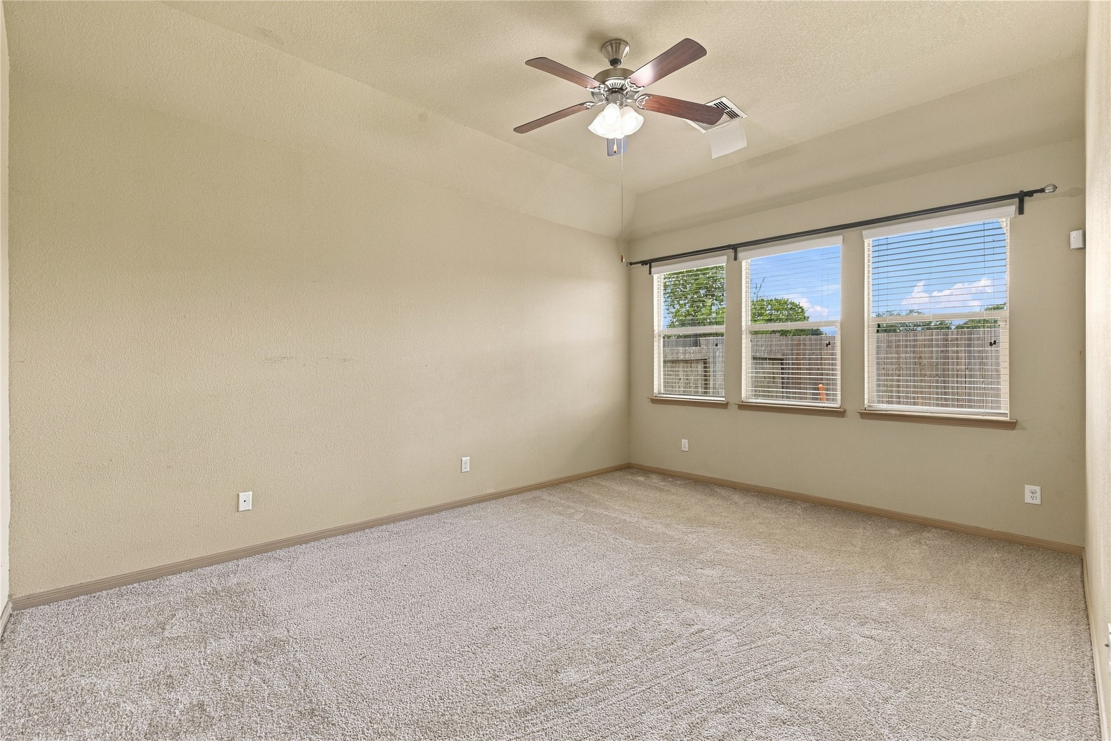 6531 Magellan Manor Drive photo 14