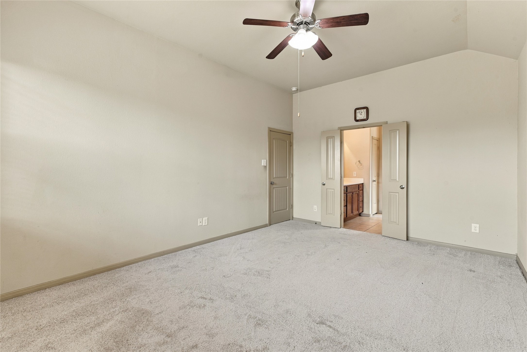 6531 Magellan Manor Drive photo 15