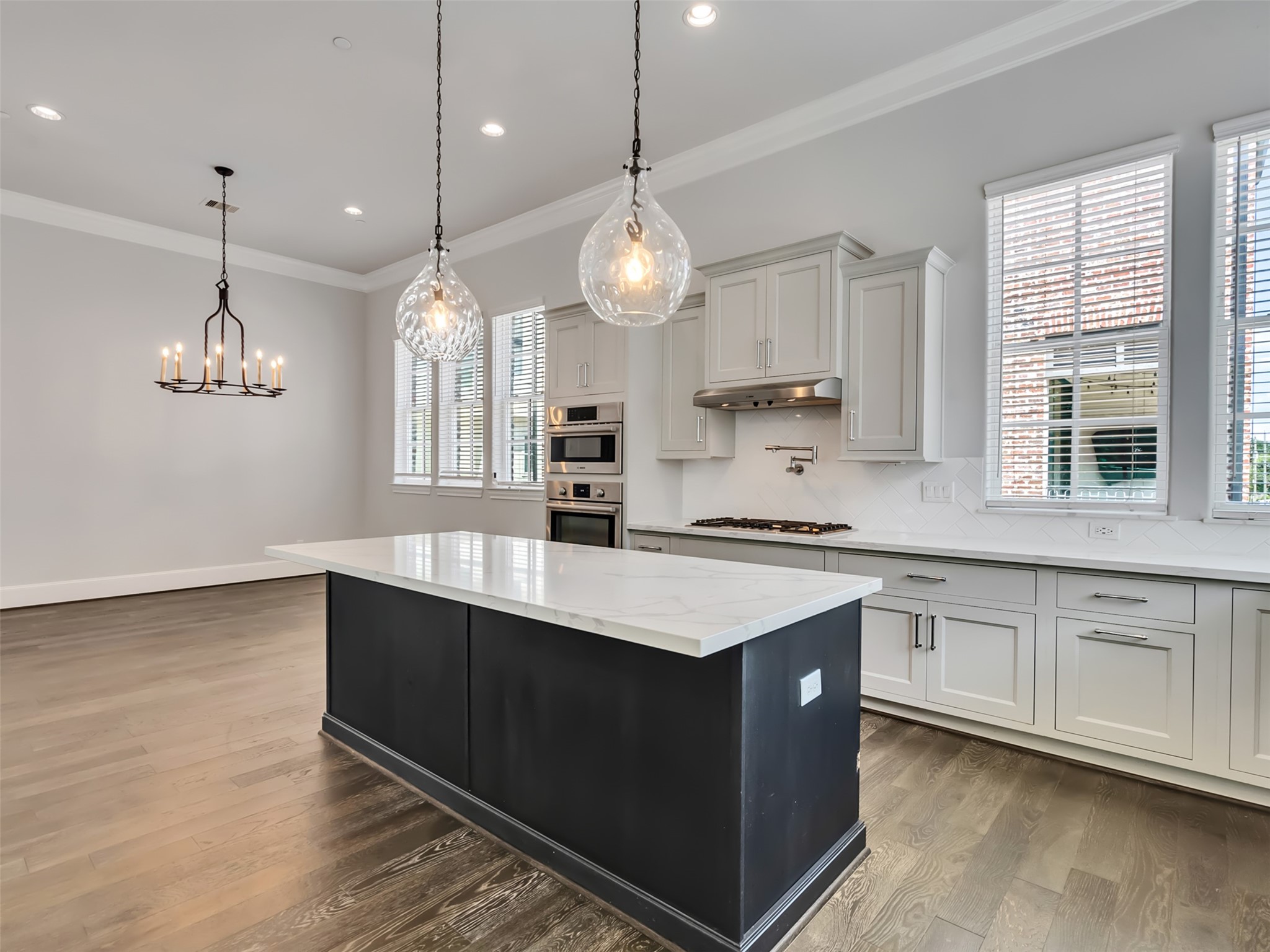 6014 Matthew Oaks Place photo 18